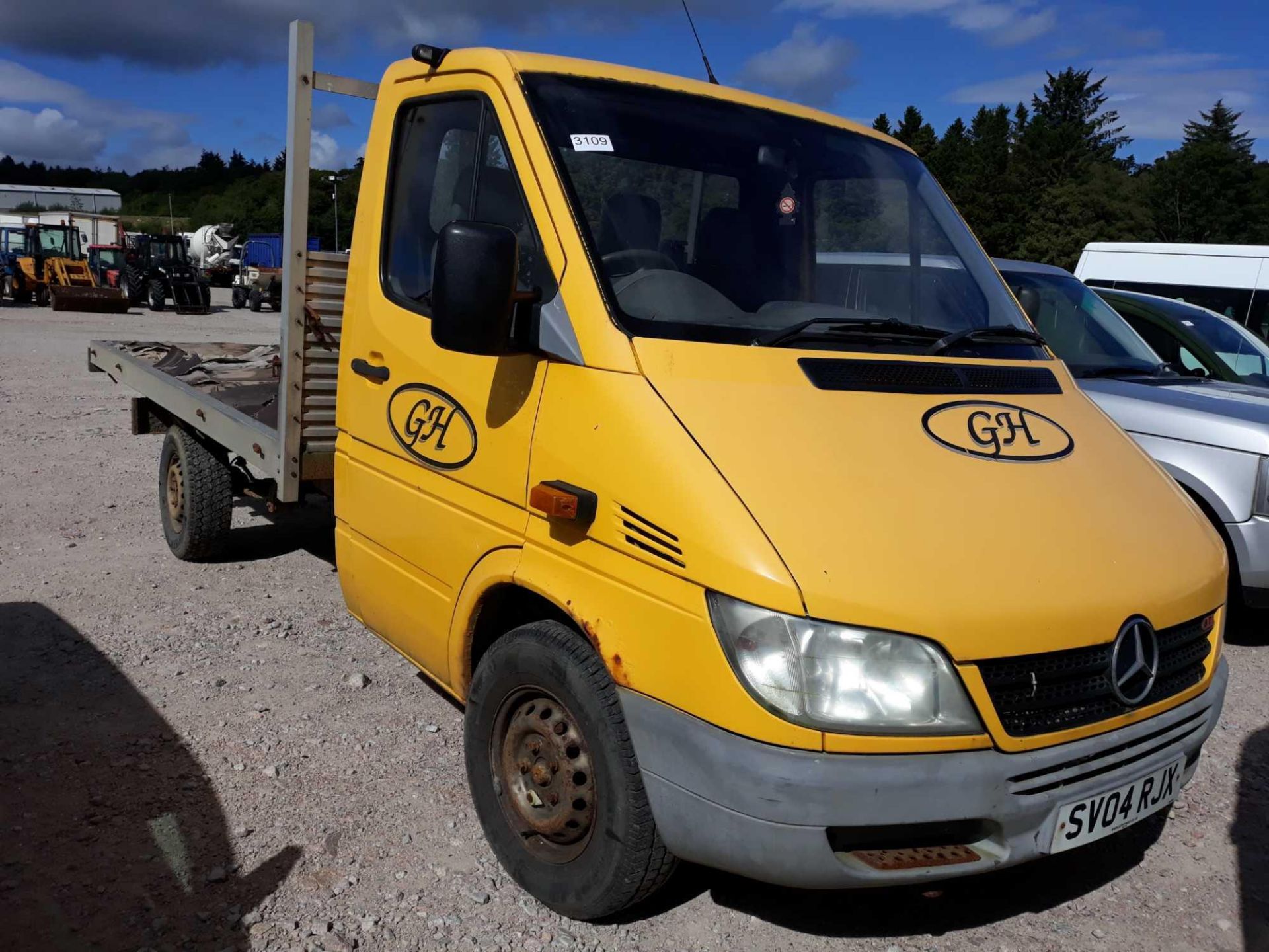 Mercedes Sprinter 311 Cdi Mwb - 2151cc 2 Door Van - Image 3 of 8