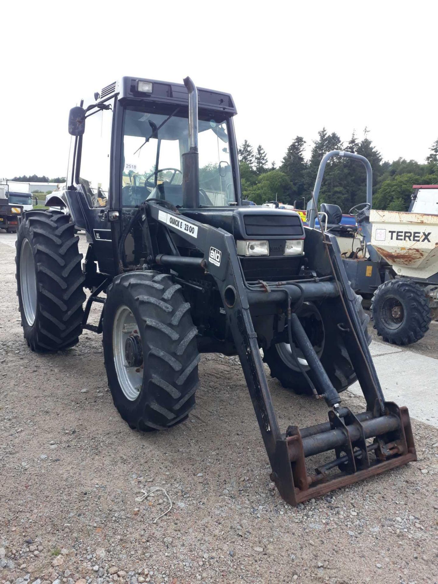 Case International 895XL - 0cc Tractor - Image 2 of 4
