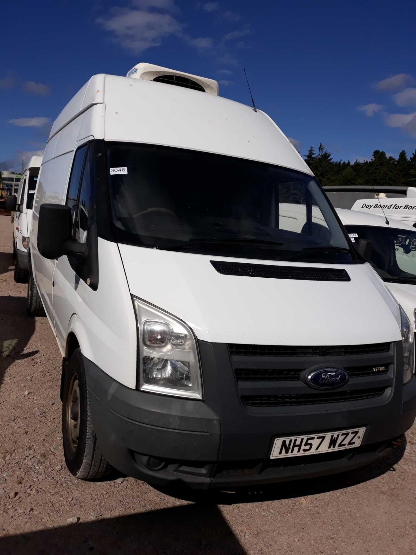 Ford Transit 100 T350l Rwd - 2402cc Van - Image 4 of 8