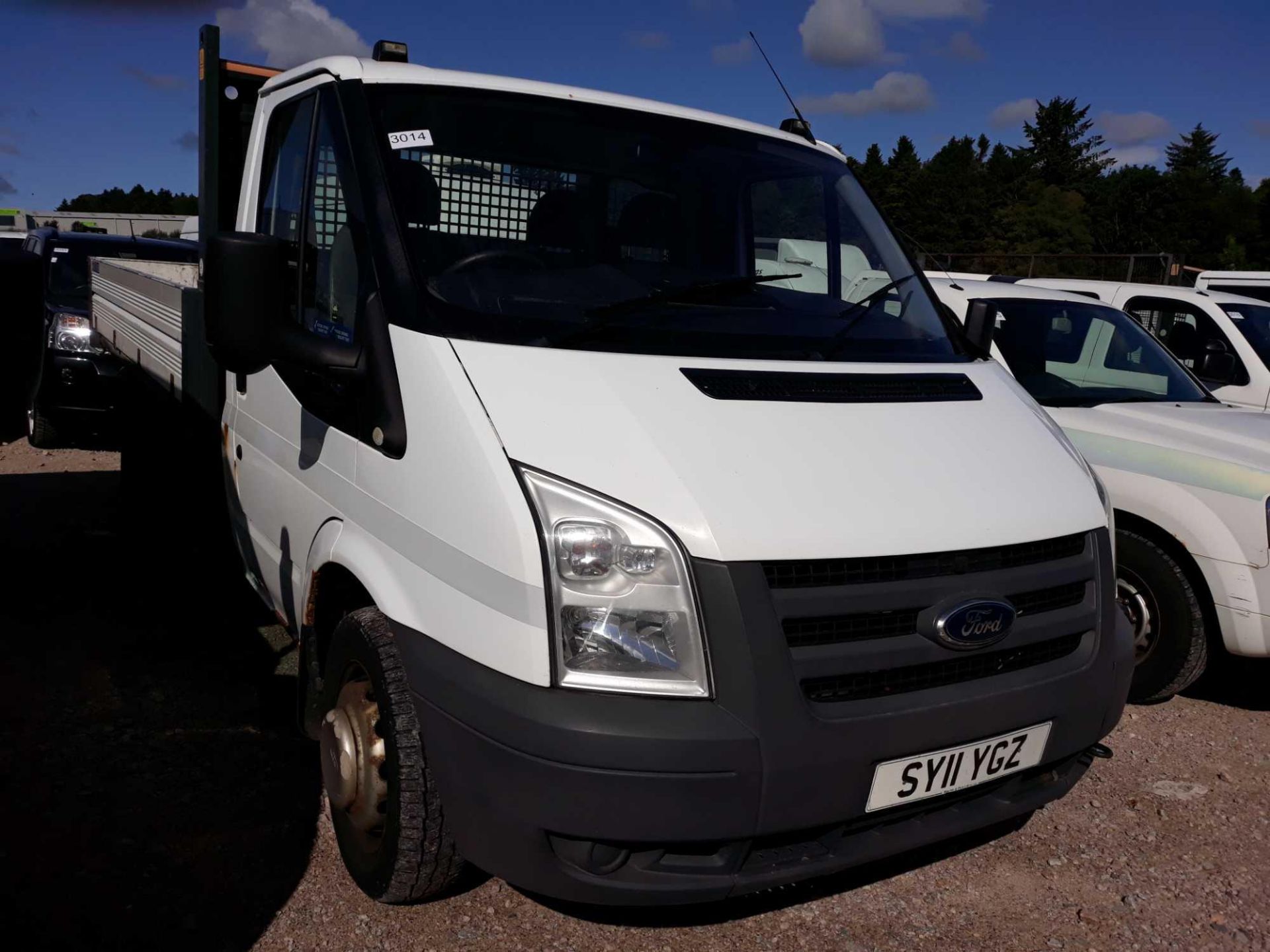 Ford Transit 115 T330s Ltd Rwd - 2402cc 2 Door Van - Image 3 of 9