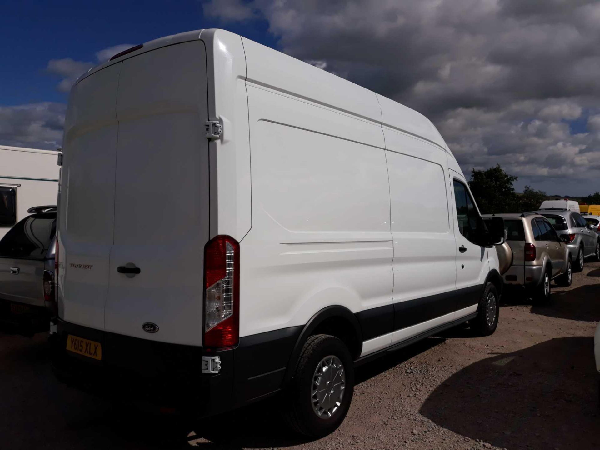 Ford Transit 350 - 2198cc Van - Bild 6 aus 8