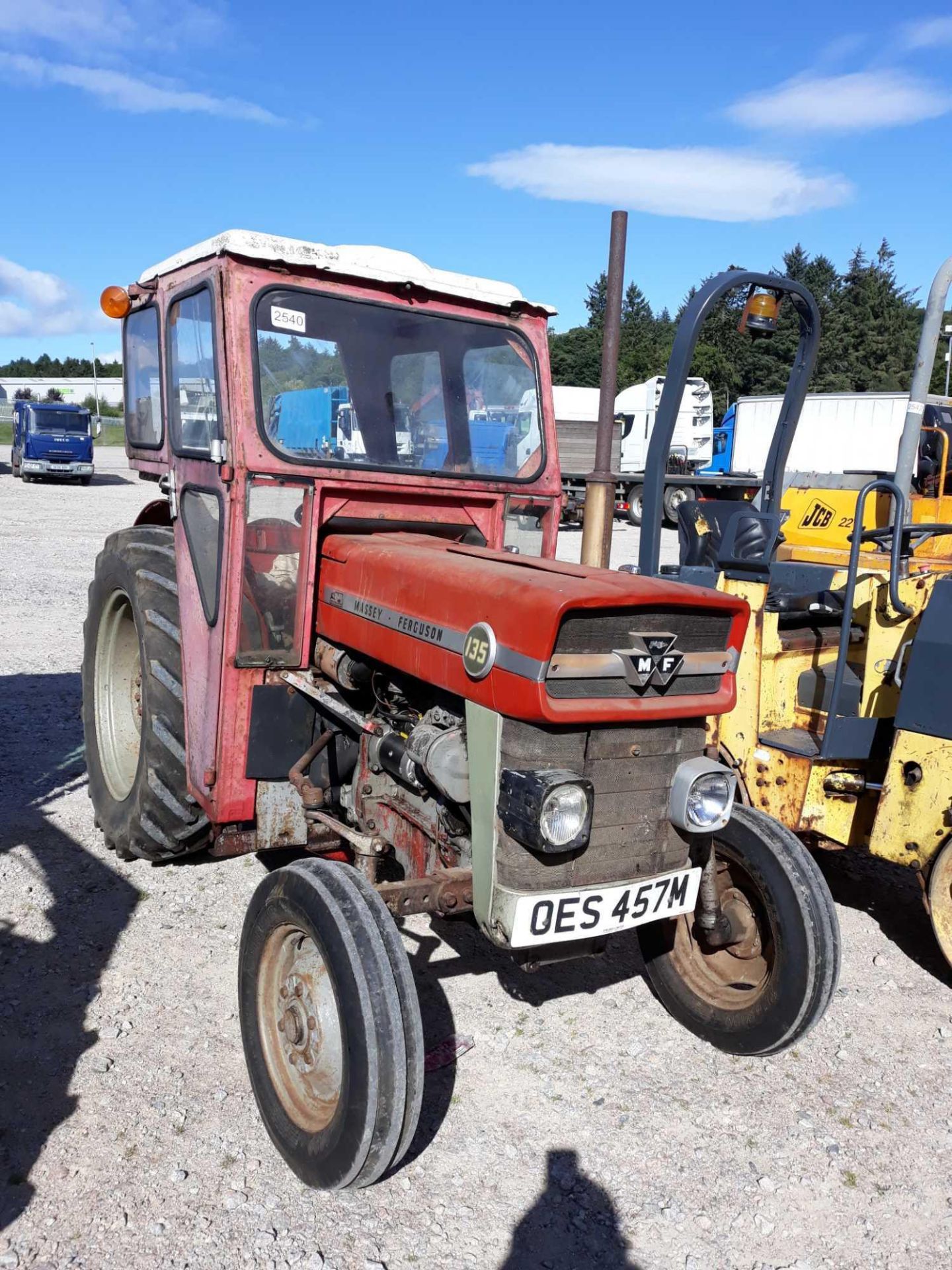 Massey Ferguson 135 Vineyard - 0cc 2 Door Tractor - Image 3 of 4