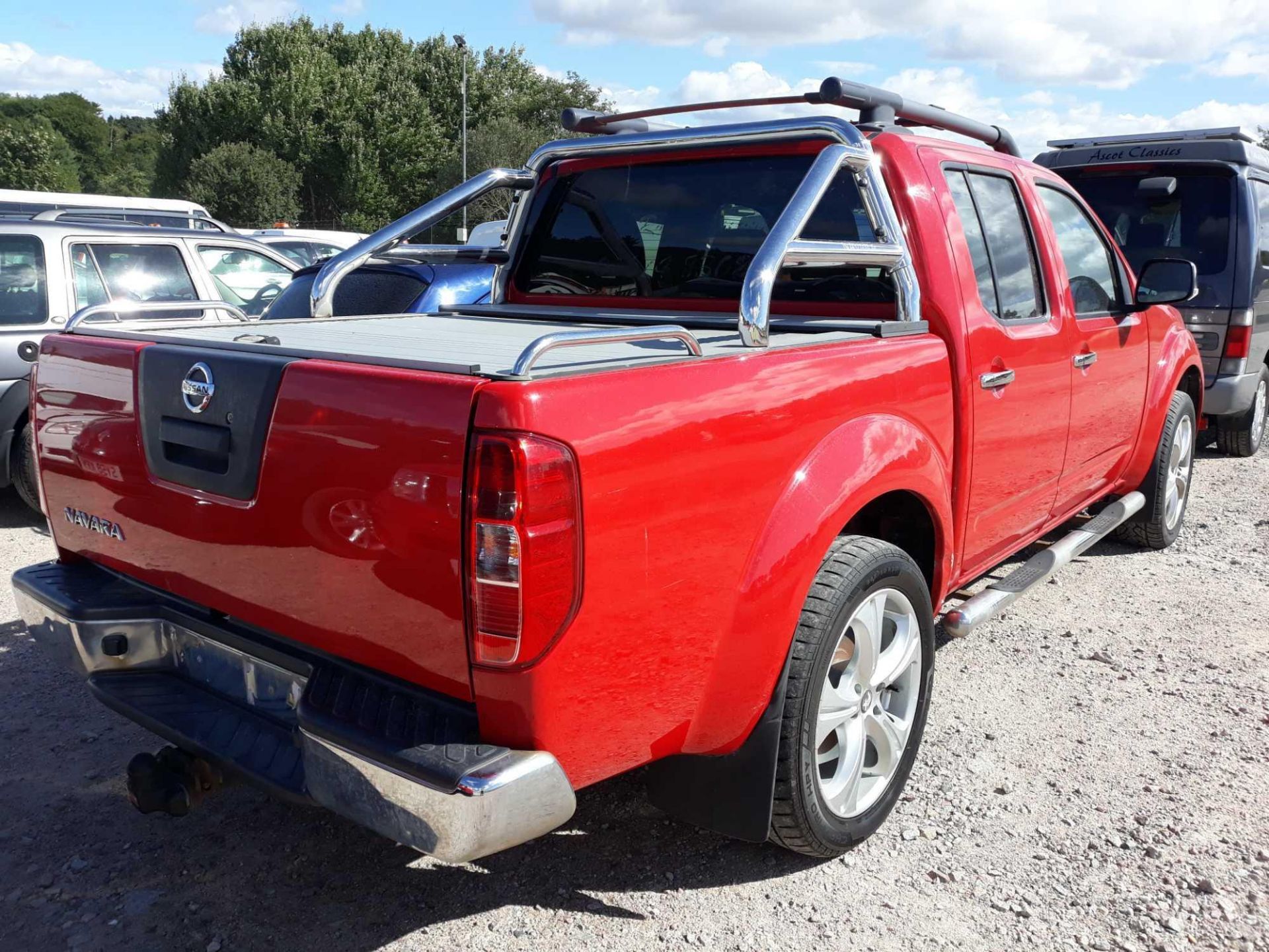 Nissan Navara Tekna D/c Dci188 A - 2488cc 4x4 - Bild 6 aus 10