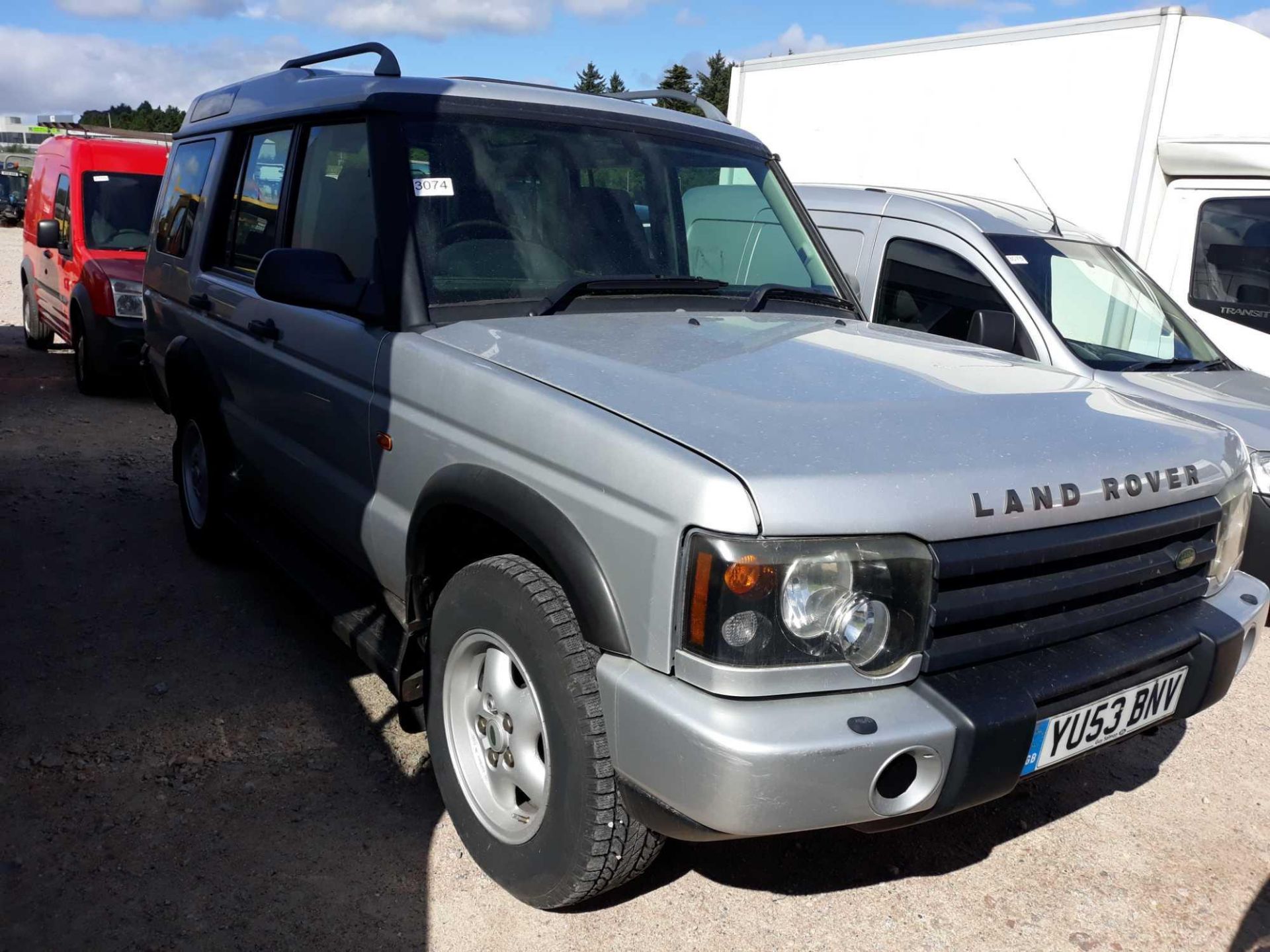 Land Rover Discovery Landmark Td5 - 2495cc Estate - Image 3 of 9