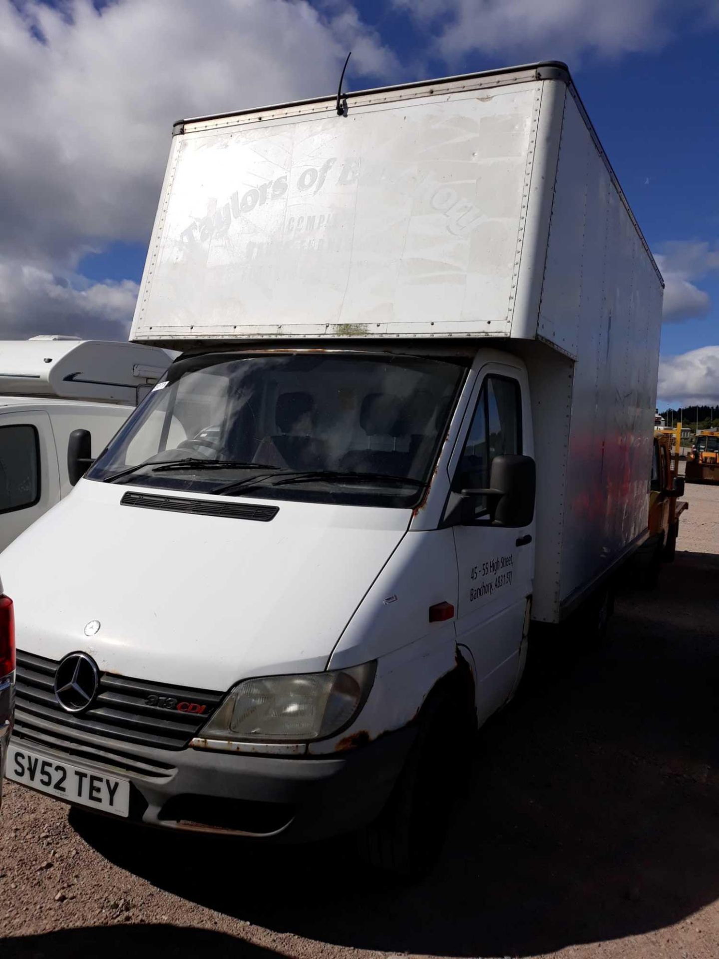 Mercedes Luton - 2151cc Van - Image 7 of 8