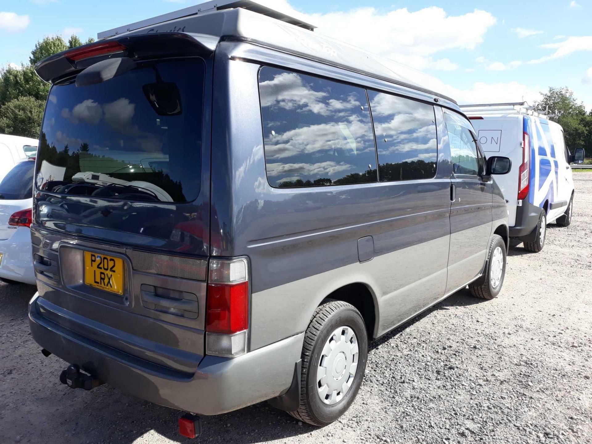 Mazda Bongo - 2490cc MPV - Bild 5 aus 8