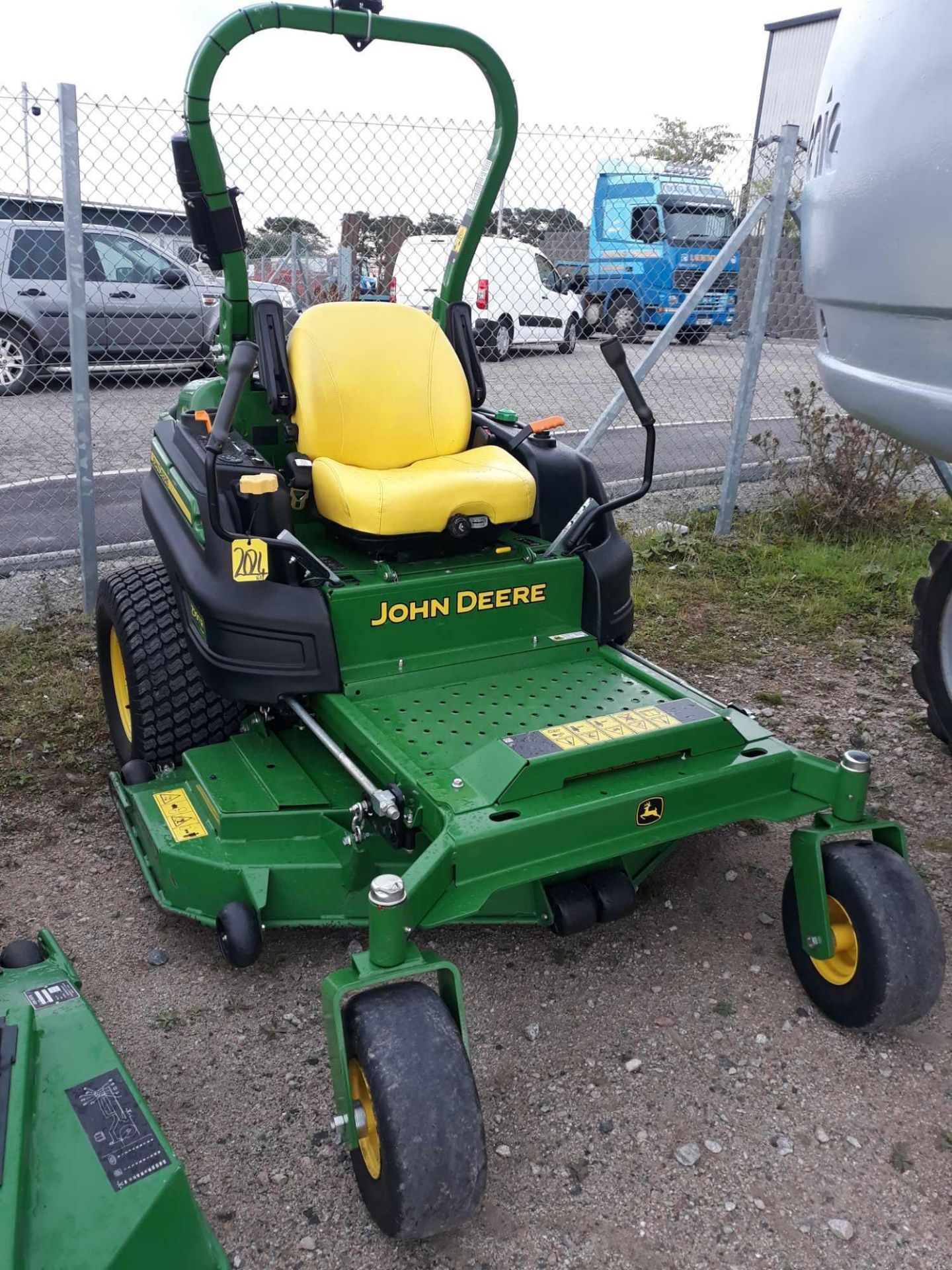 JOHN DEERE Z997R MOWER KEY IN P/CABIN