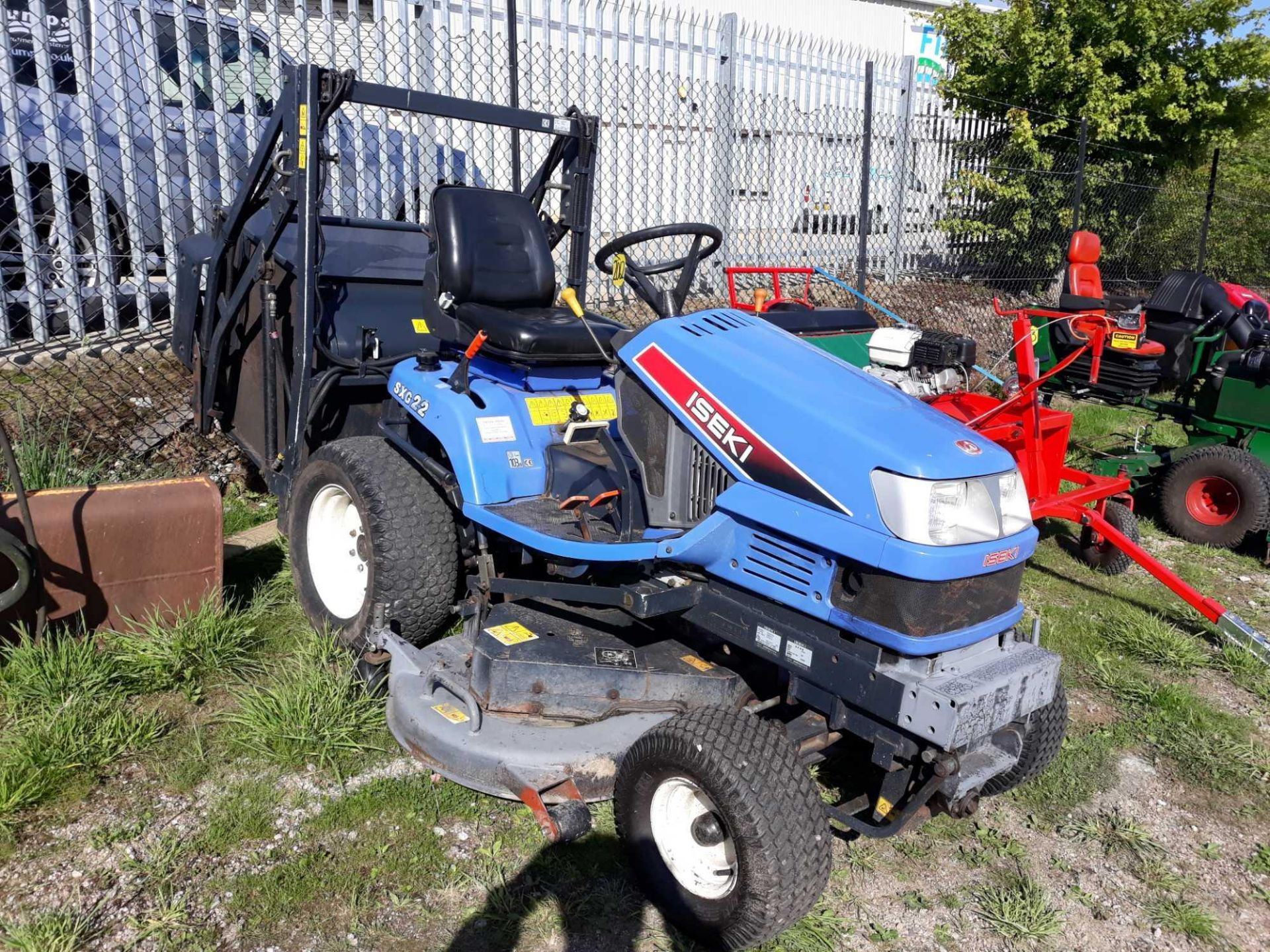 ISEKI RIDE ON MOWER KEY IN P/CABIN