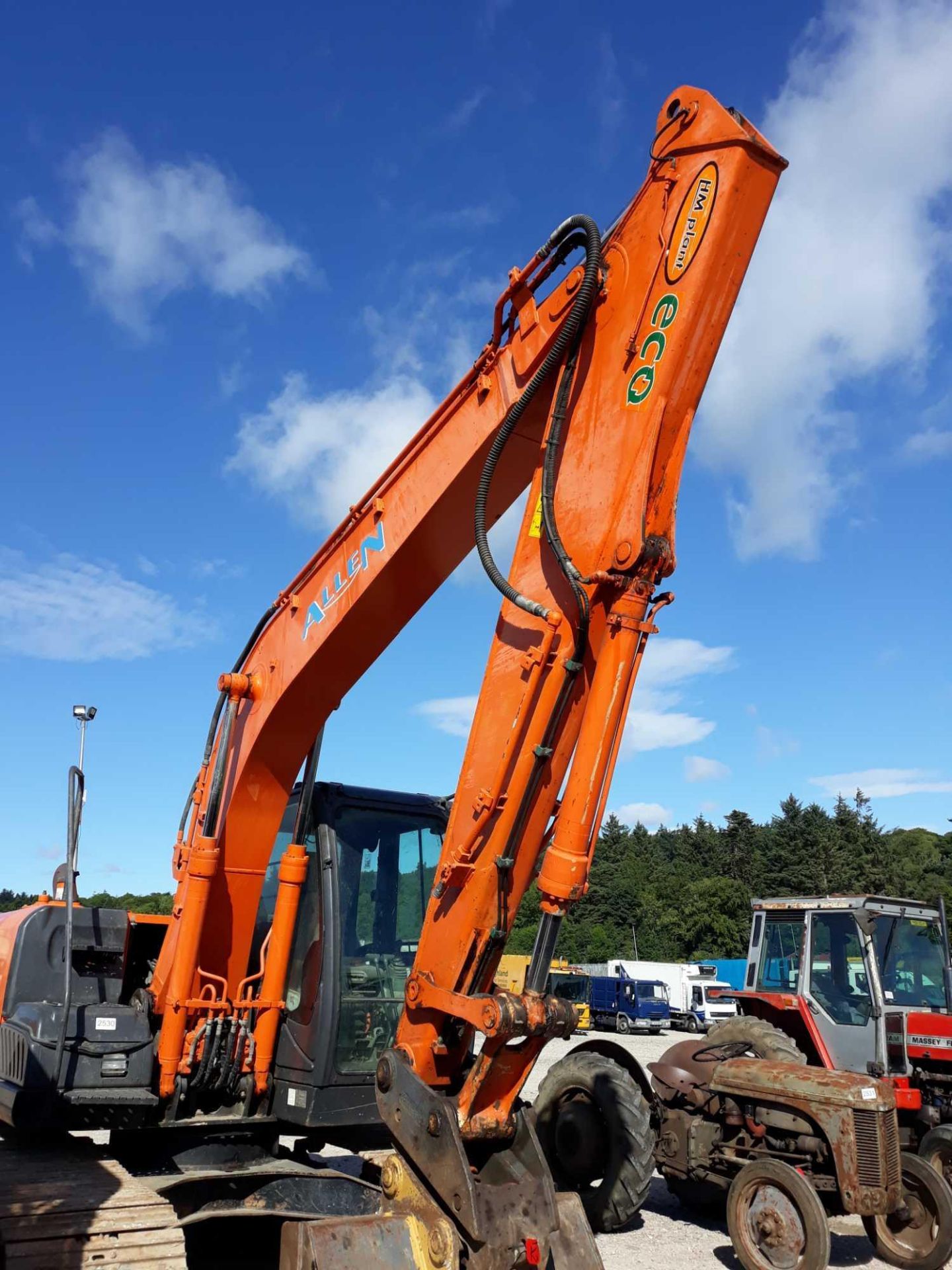 Hitachi Digger Zaxis 130, Year 2014, Displays Approx. 7600 hours - Not Warranted, + VAT - Image 5 of 8