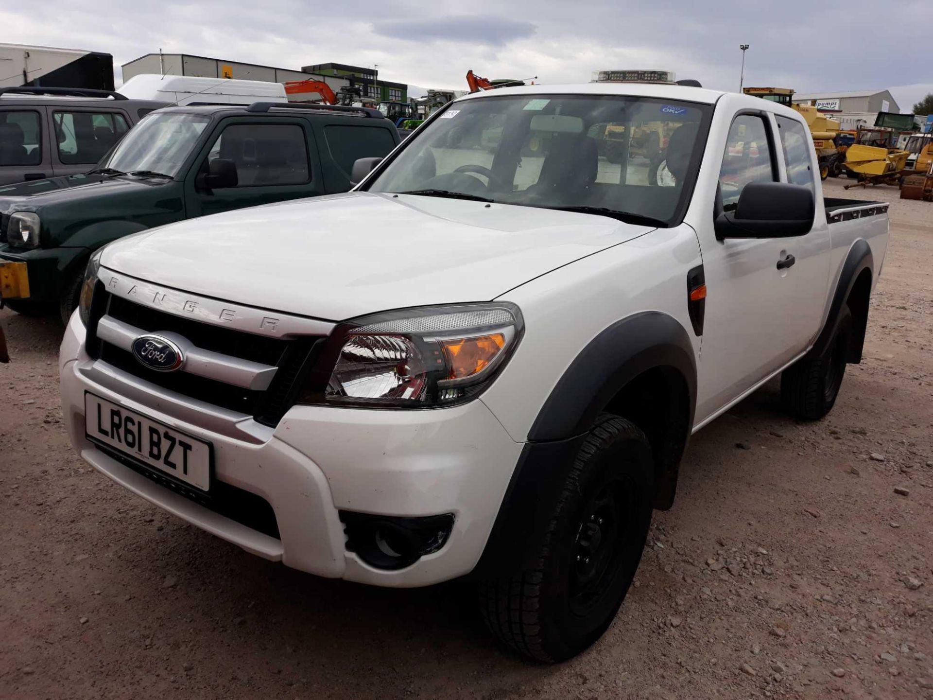 Ford Ranger Xl 4x4 D/c Tdci - 2500cc Pickup - Image 6 of 6