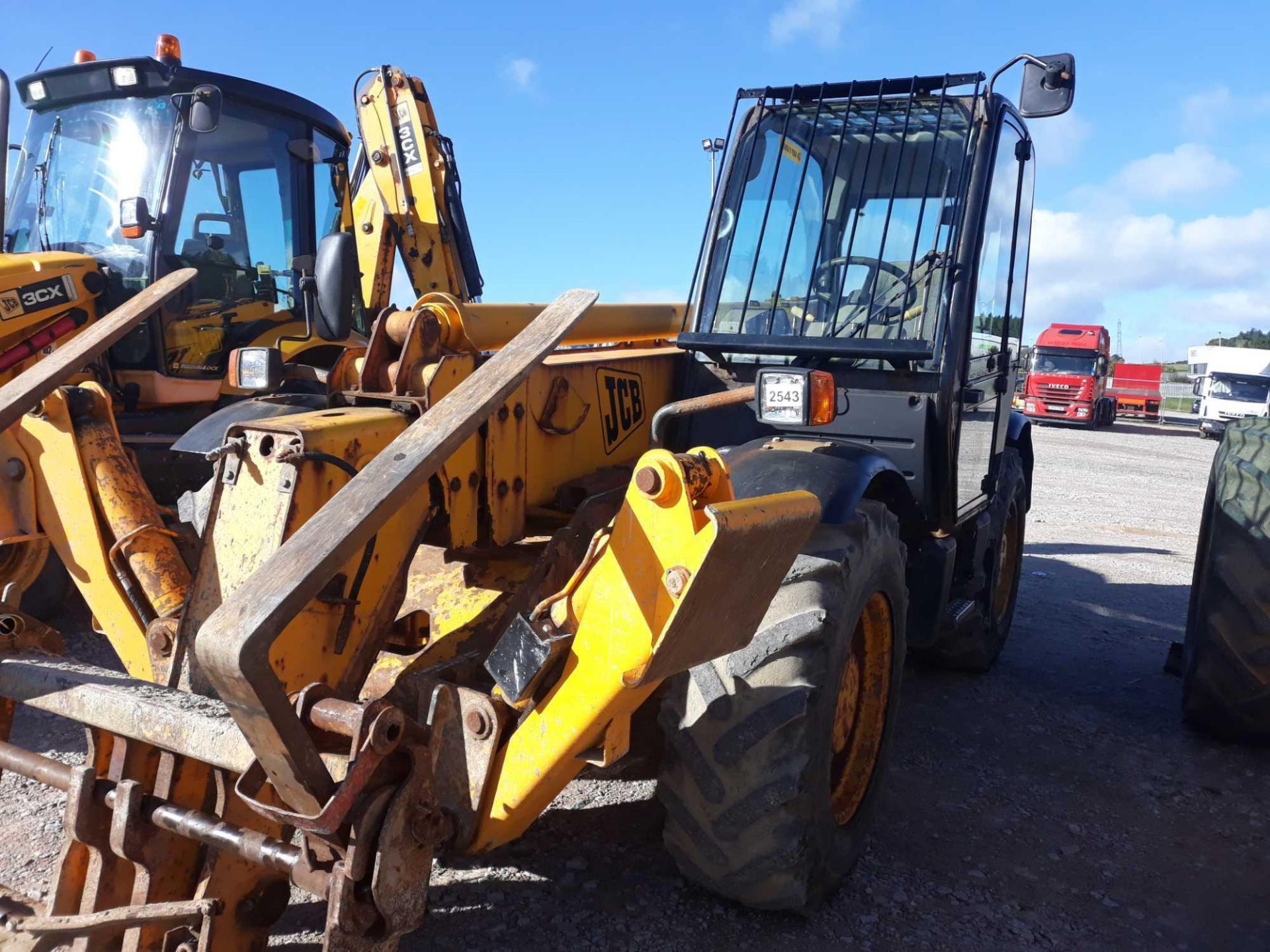 Jcb Forklift - 3990cc 1 Door Tractor - Image 4 of 4