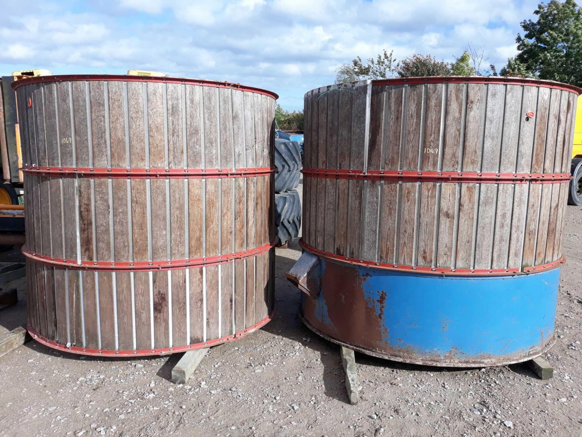 2 DRYER BINS