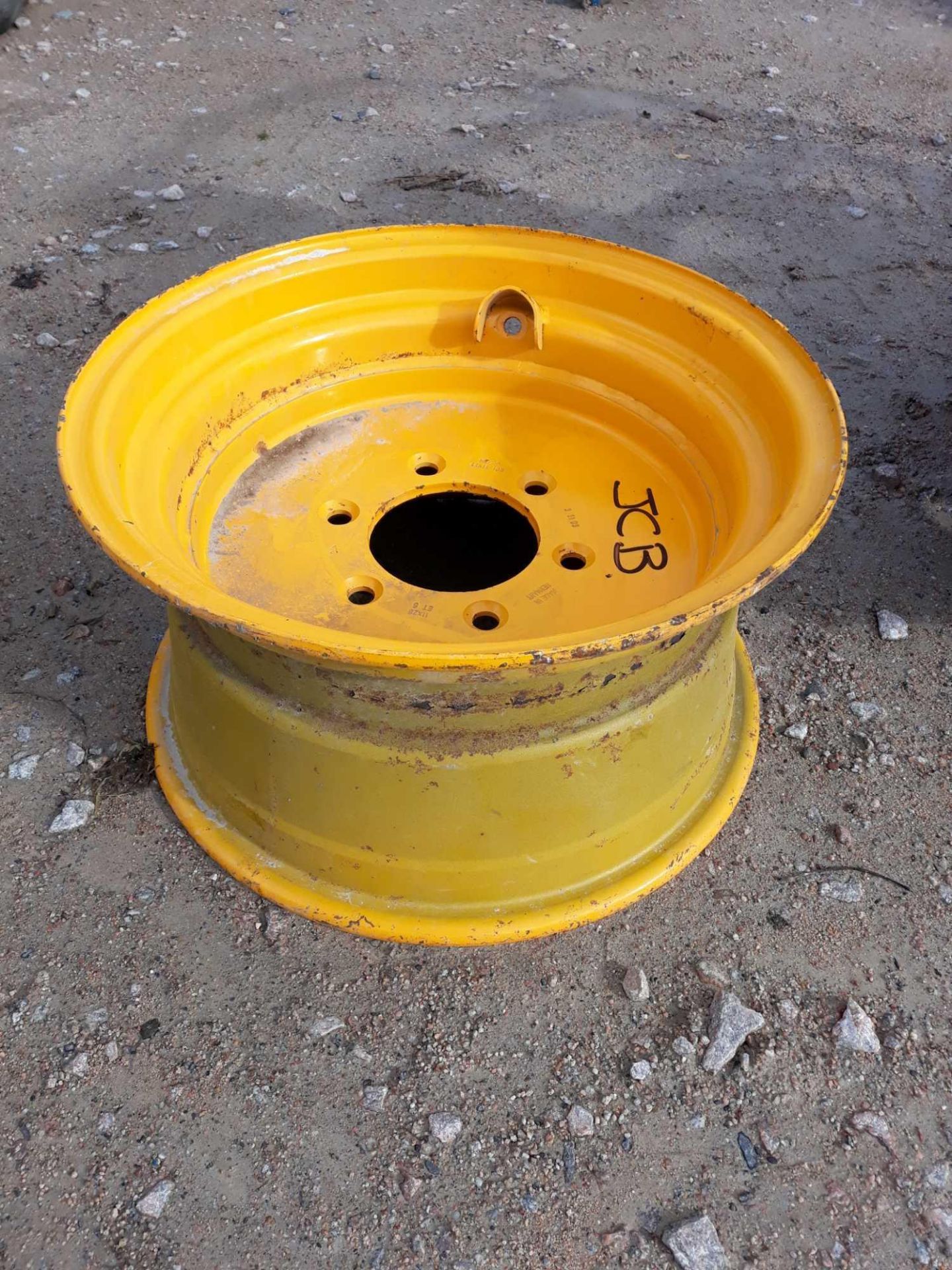 JCB WHEEL RIM