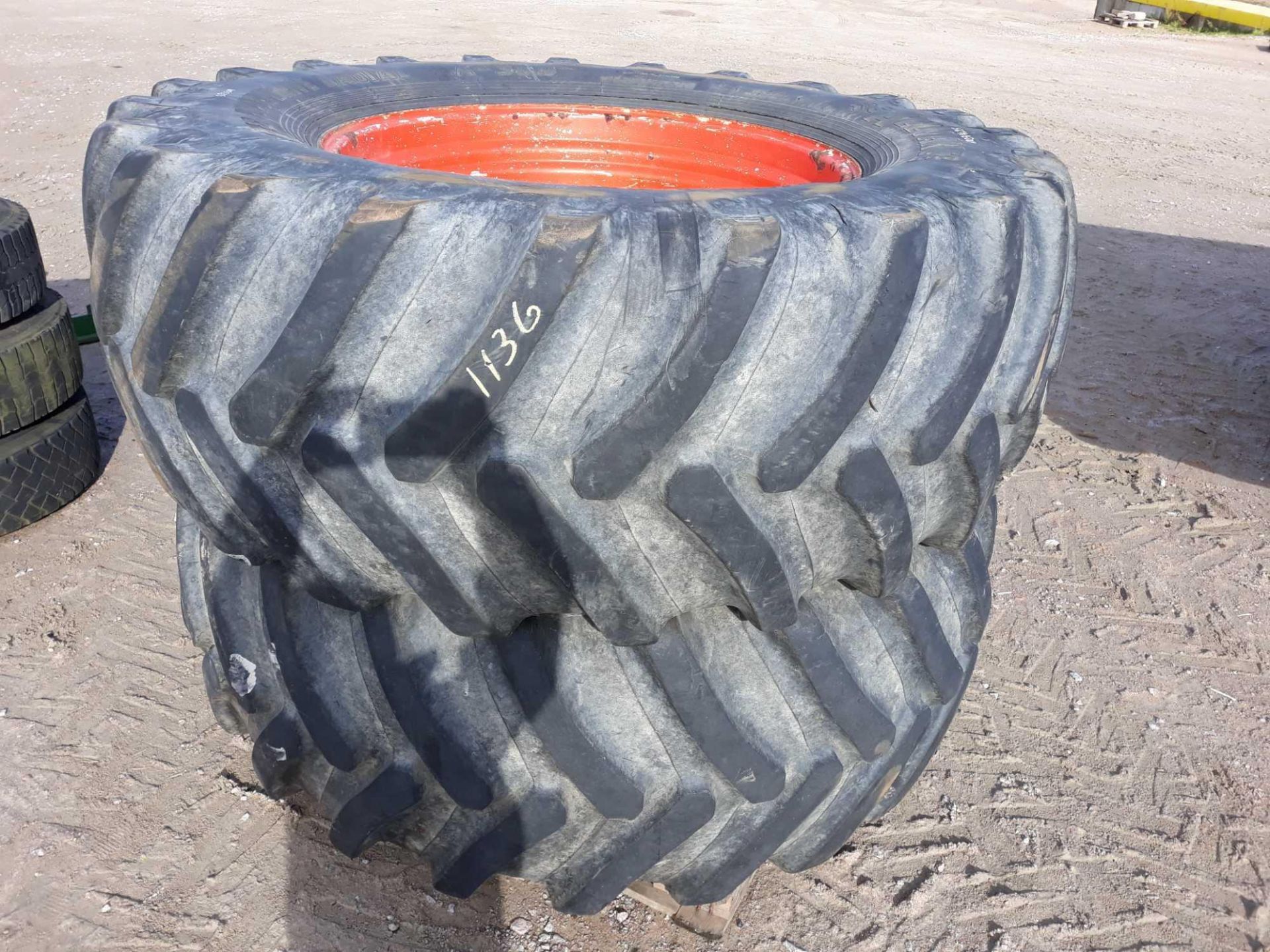 2 X 650/65 R38 WHEELS & TYRES