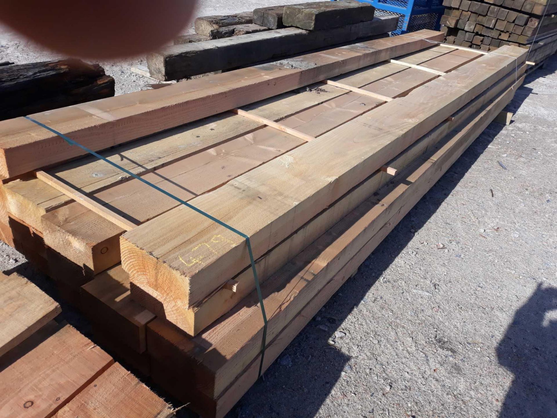 4.8 X 22 X 100 D/F BEAMS