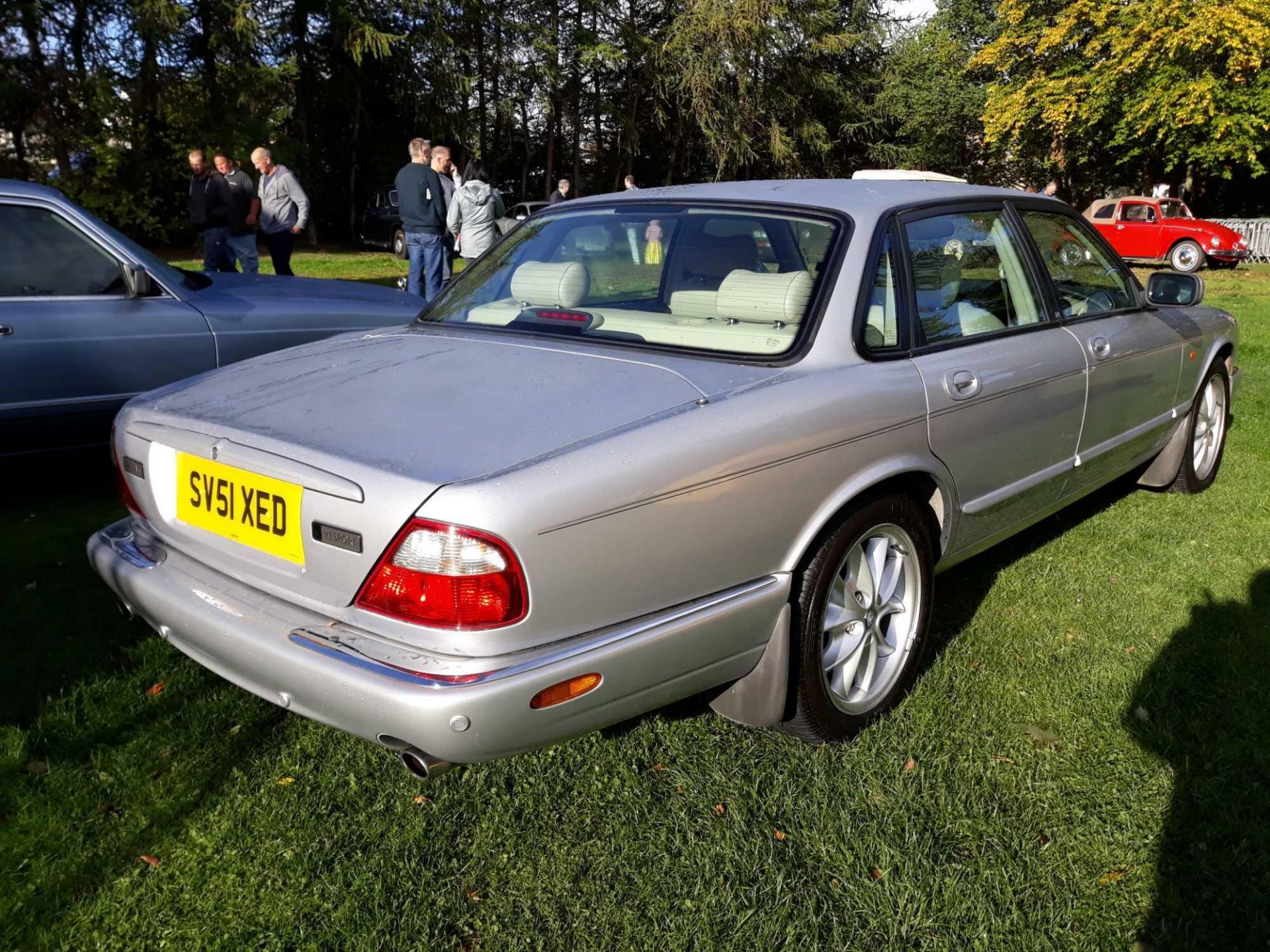 Jaguar Xj Executive Auto - 3248cc 4 Door - Image 3 of 3