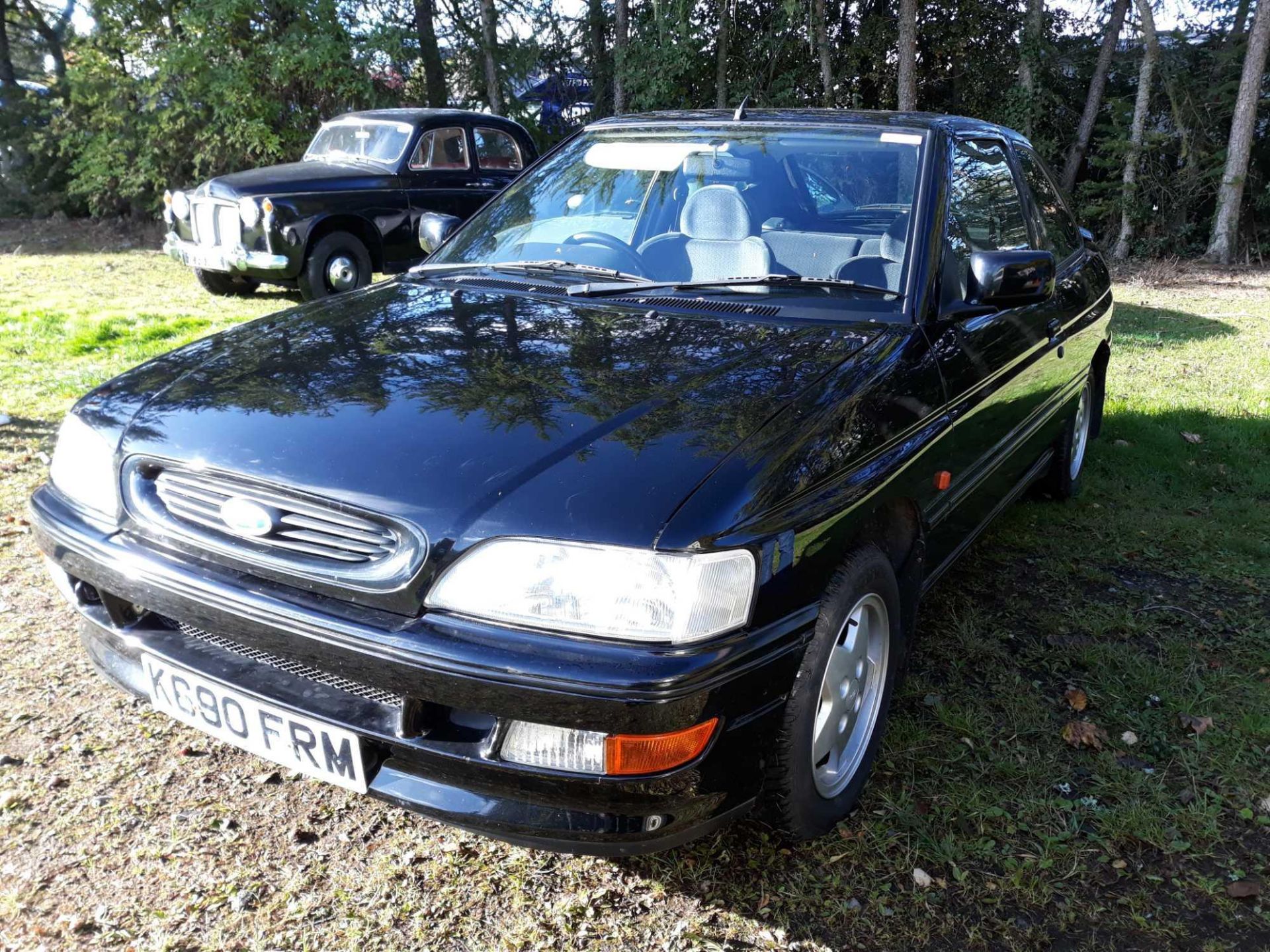 Ford Escort XR3i 3 Door - Bild 2 aus 3