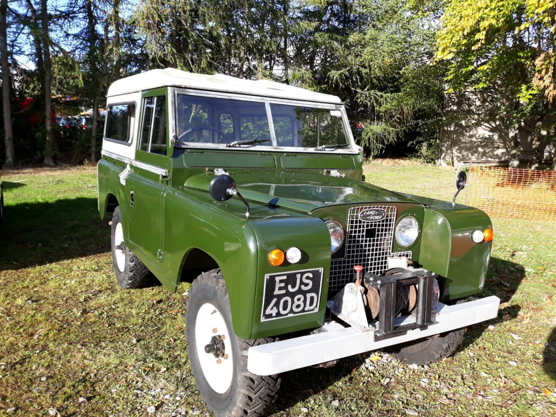 Land Rover 88" - 4 Cyl - 2286cc 4x4