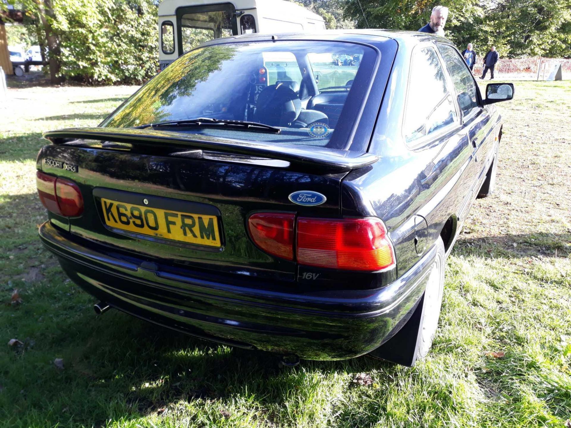 Ford Escort XR3i 3 Door - Image 3 of 3