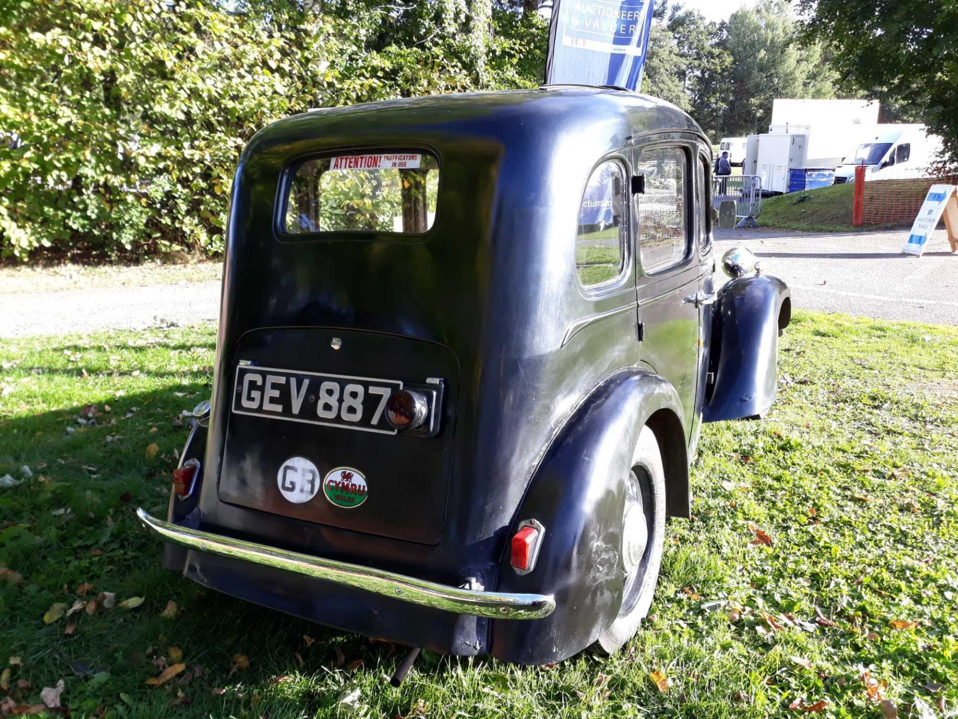 Austin Big Seven - 900cc 4 Door - Image 3 of 3