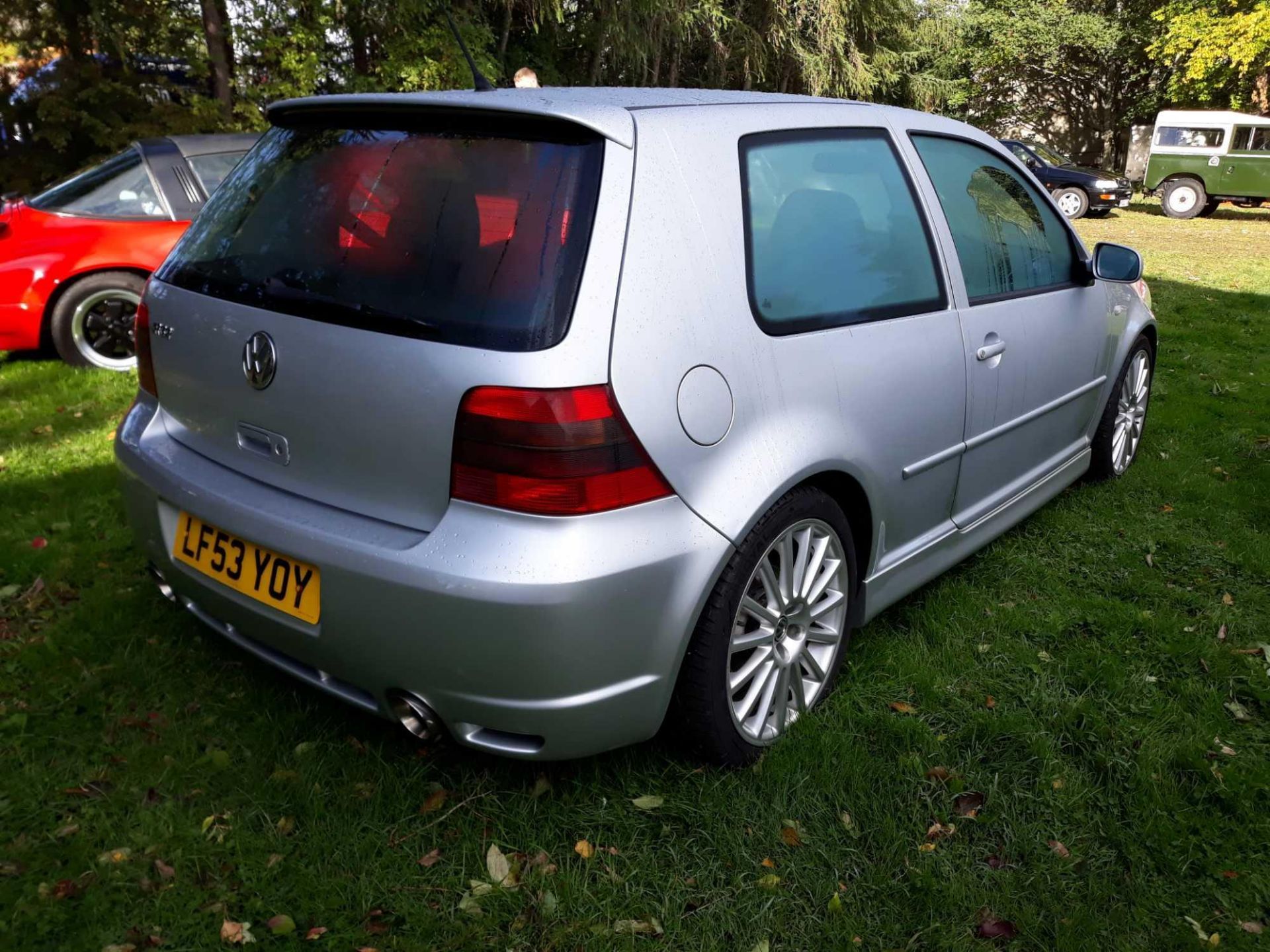 Volkswagen Golf R32 - 3189cc 3 Door - Image 4 of 4