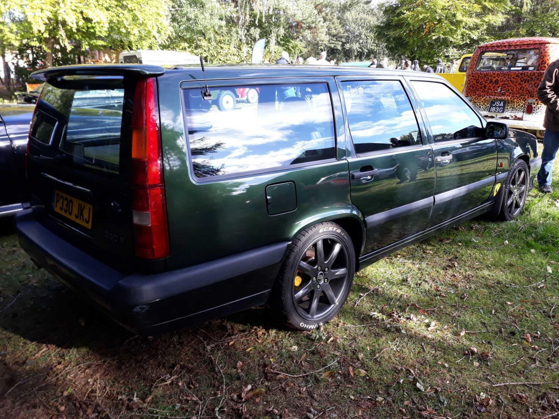 Volvo 850T T5 Auto 5 Door Estate - Image 3 of 3