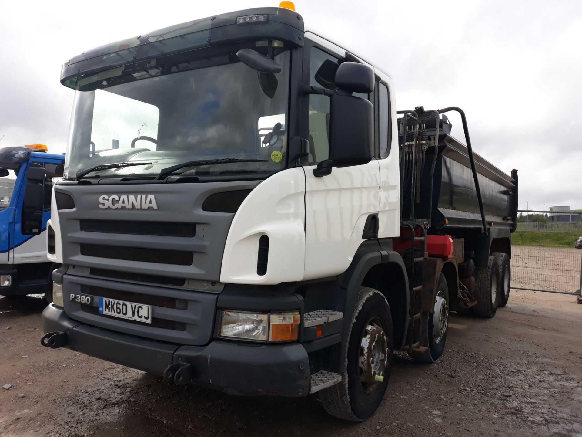 Scania P-srs C-class P 380 Cb 8x4 Day - 11705cc 2 Door Truck - Image 2 of 7