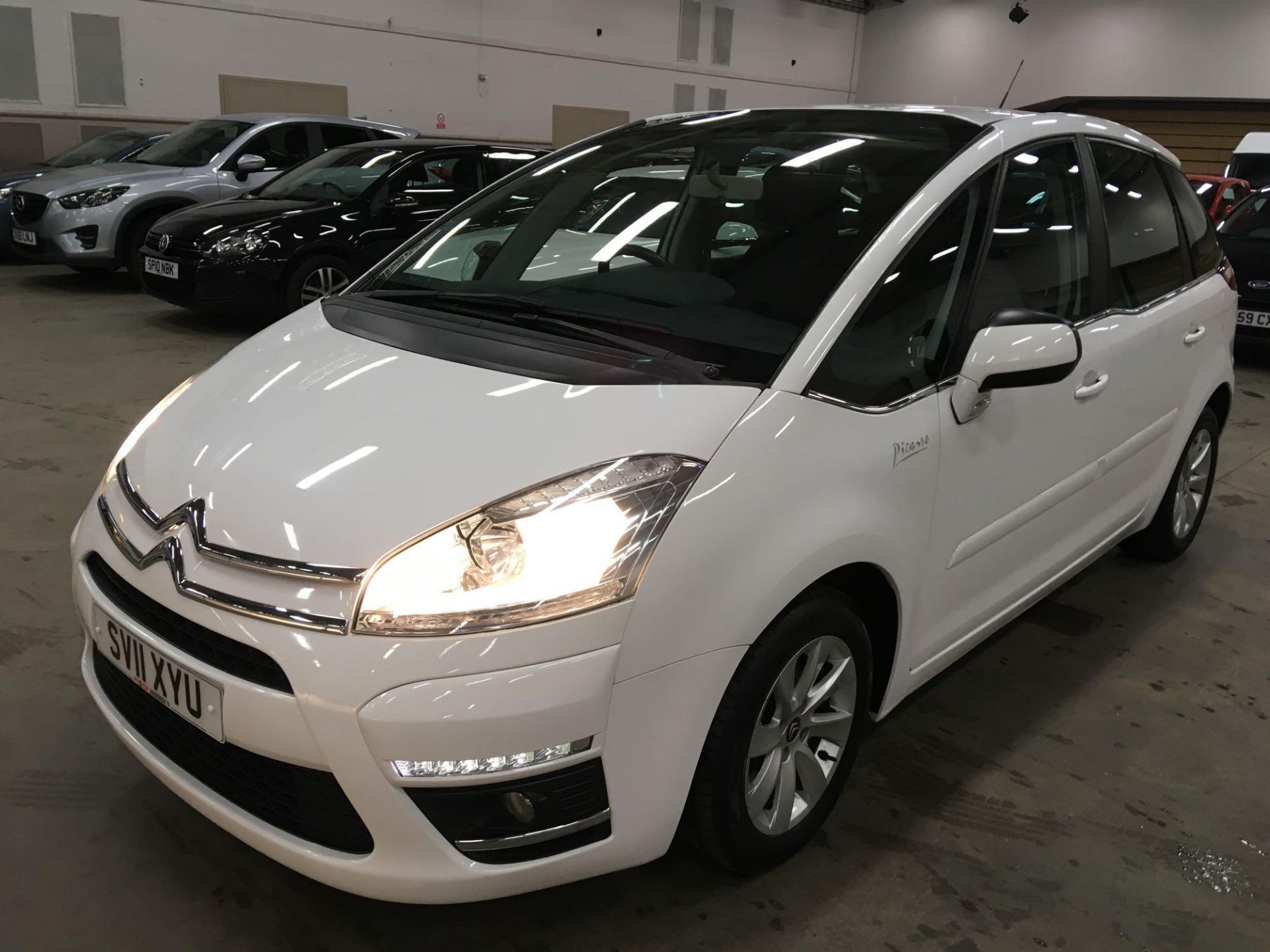 Citroen C4 Picasso Vtr+ Hdi - 1560cc MPV - Image 2 of 6