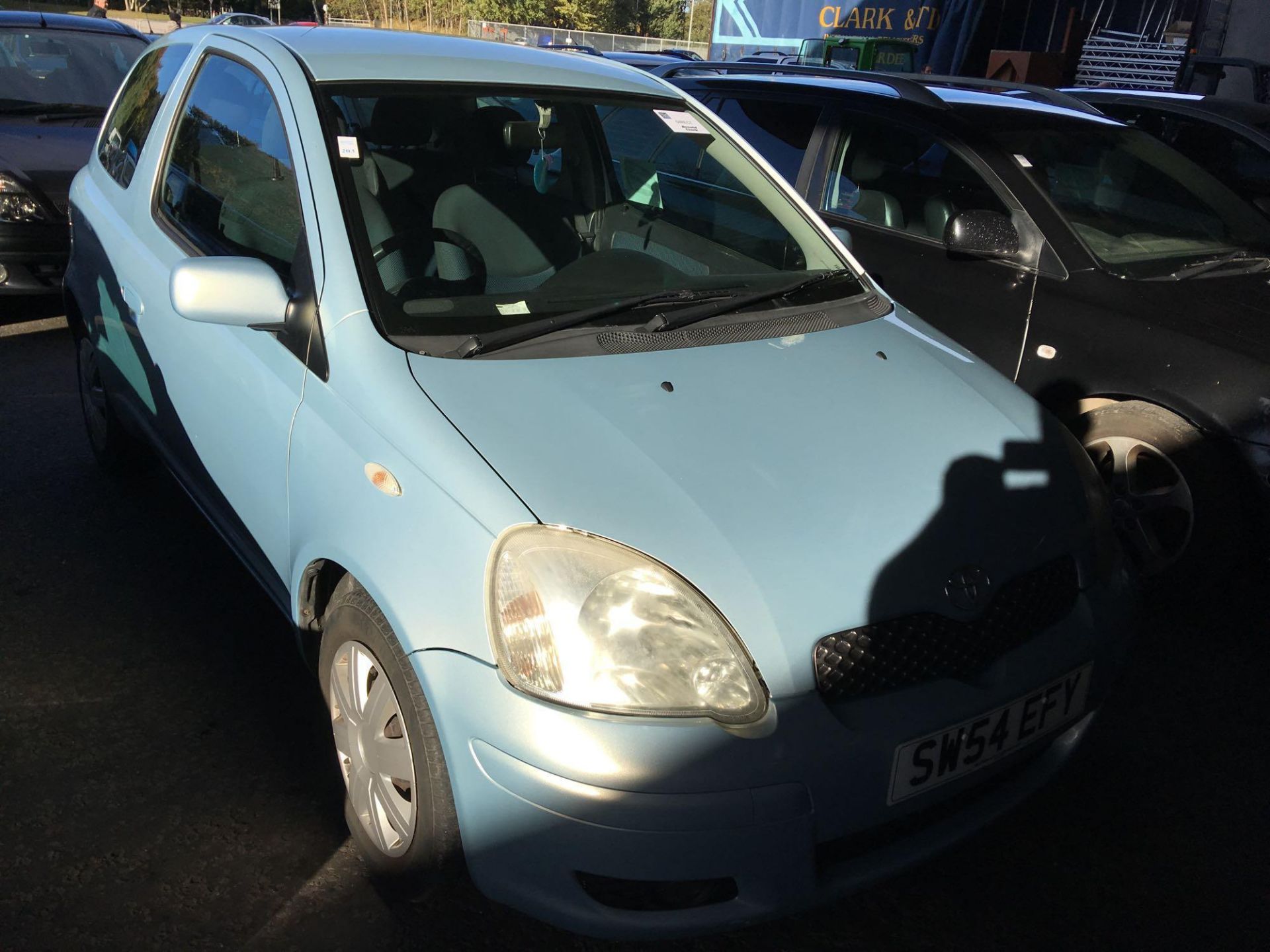 Toyota Yaris Blue - 998cc 3 Door