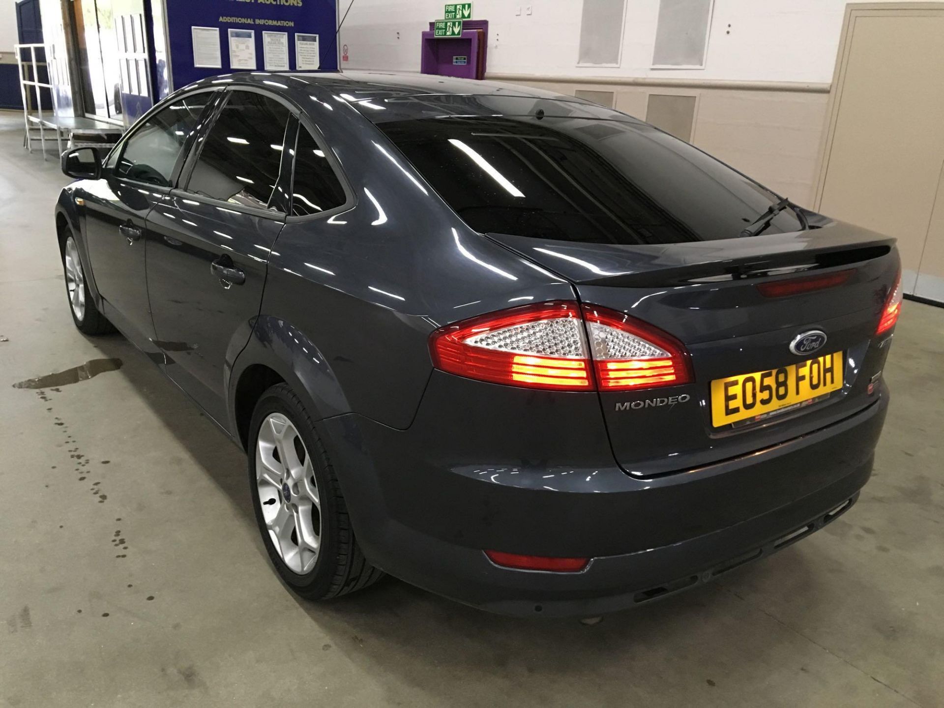 Ford Mondeo Zetec Tdci 125 - 1753cc 5 Door - Image 3 of 6