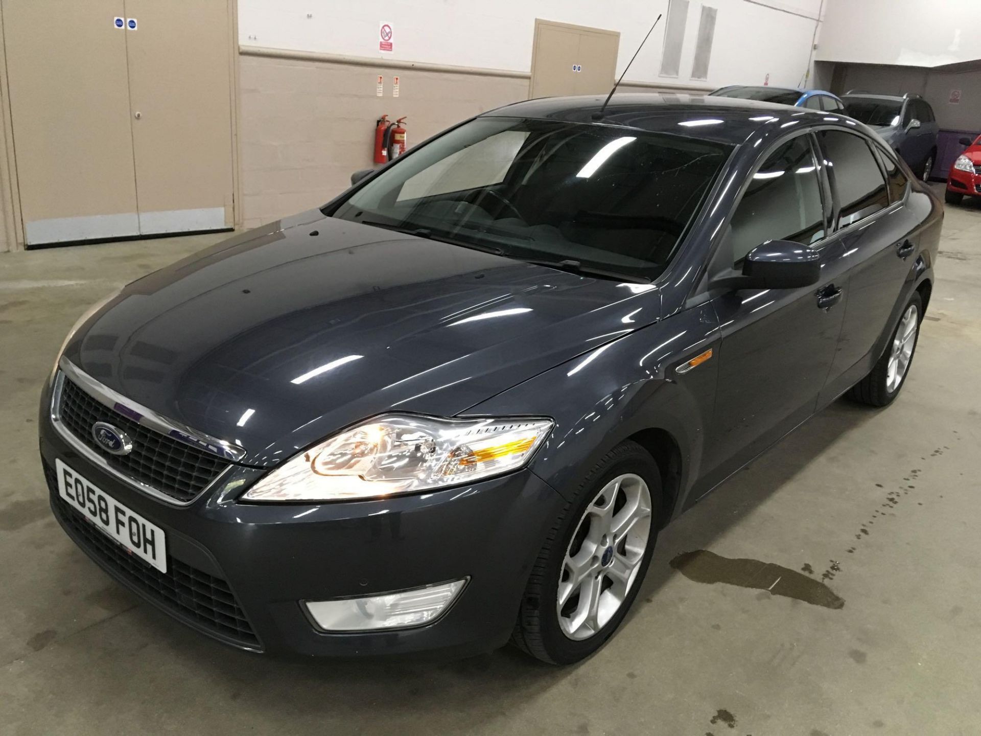 Ford Mondeo Zetec Tdci 125 - 1753cc 5 Door - Image 2 of 6