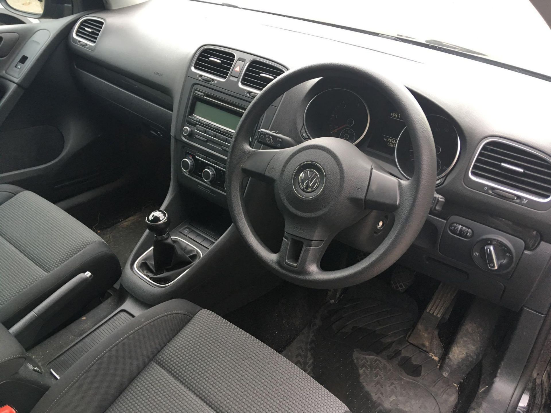 Volkswagen Golf Se Tdi - 1600cc 3 Door - Image 5 of 6