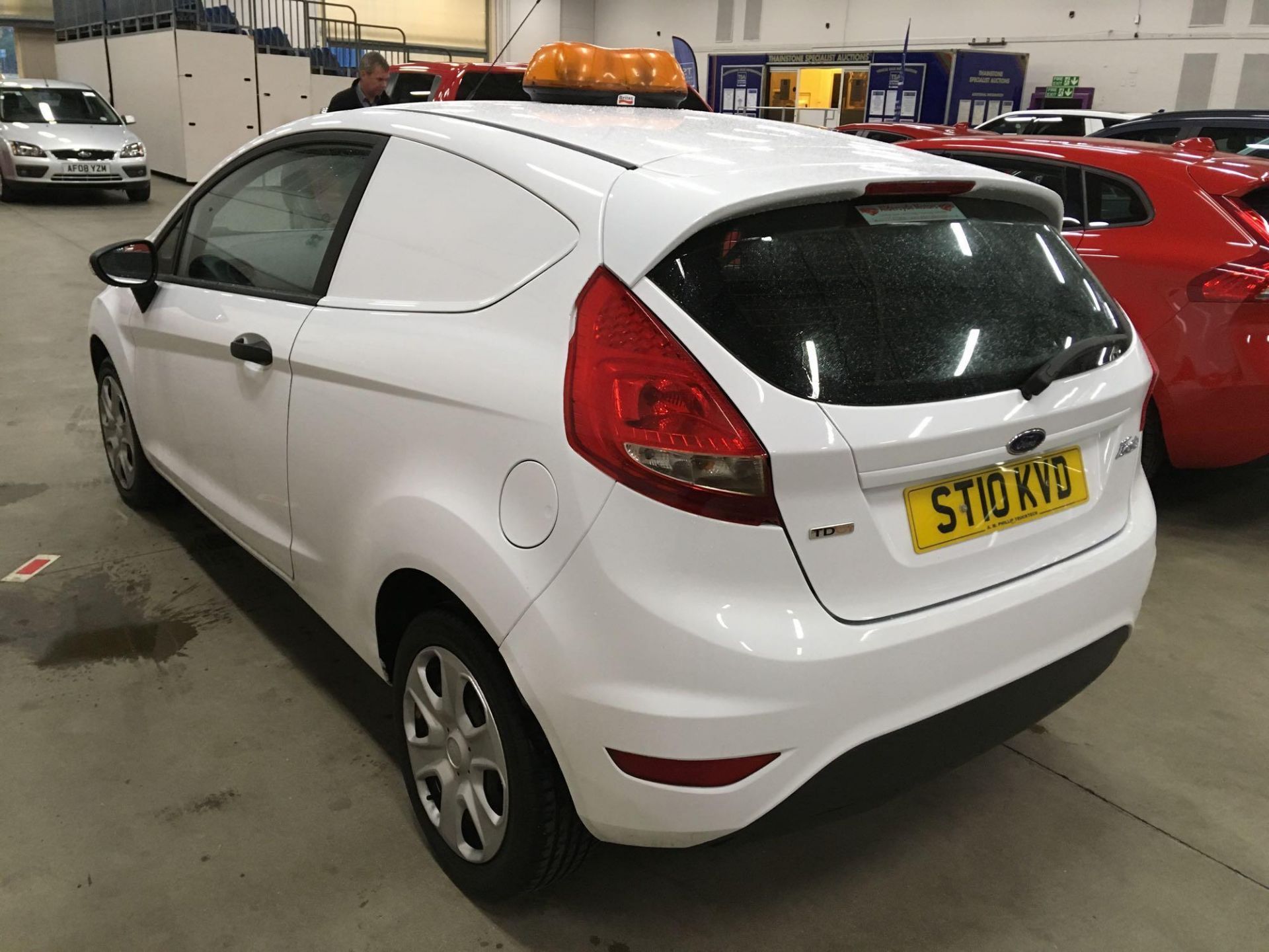 Ford Fiesta Base Tdci 68 - 1399cc 2 Door Van - Image 3 of 6