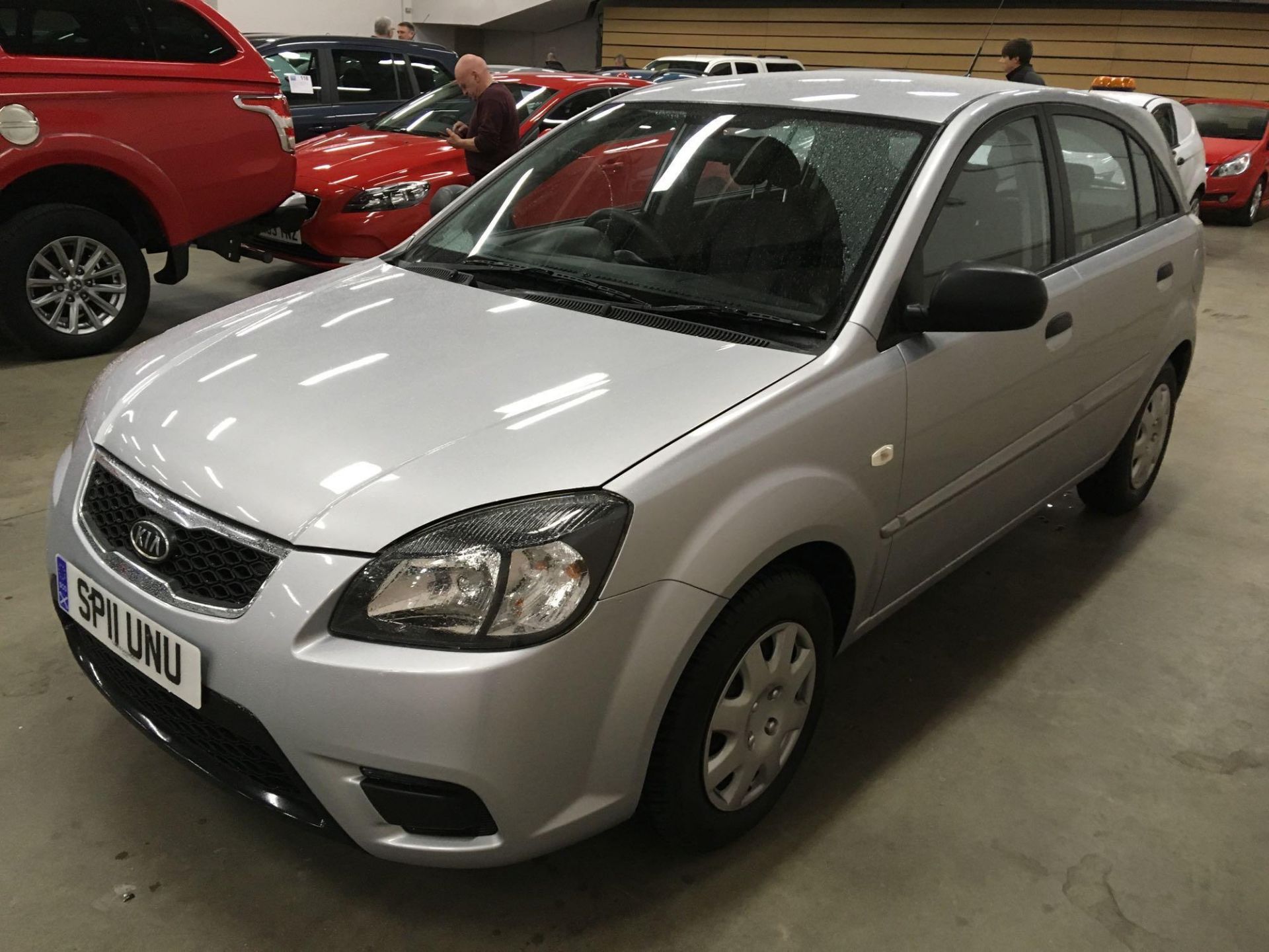 Kia Rio 1 - 1399cc 5 Door - Image 2 of 6