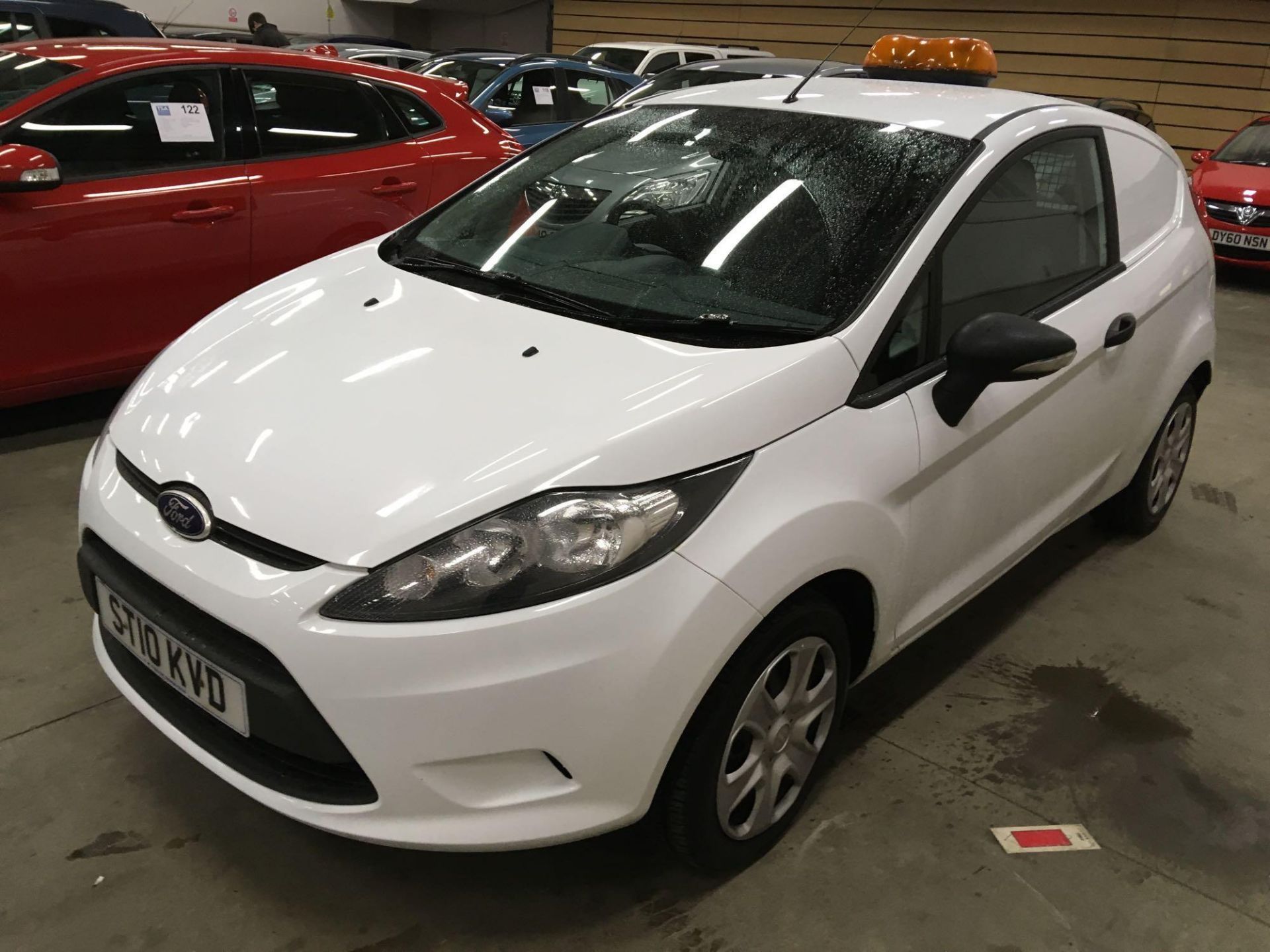 Ford Fiesta Base Tdci 68 - 1399cc 2 Door Van - Image 2 of 6