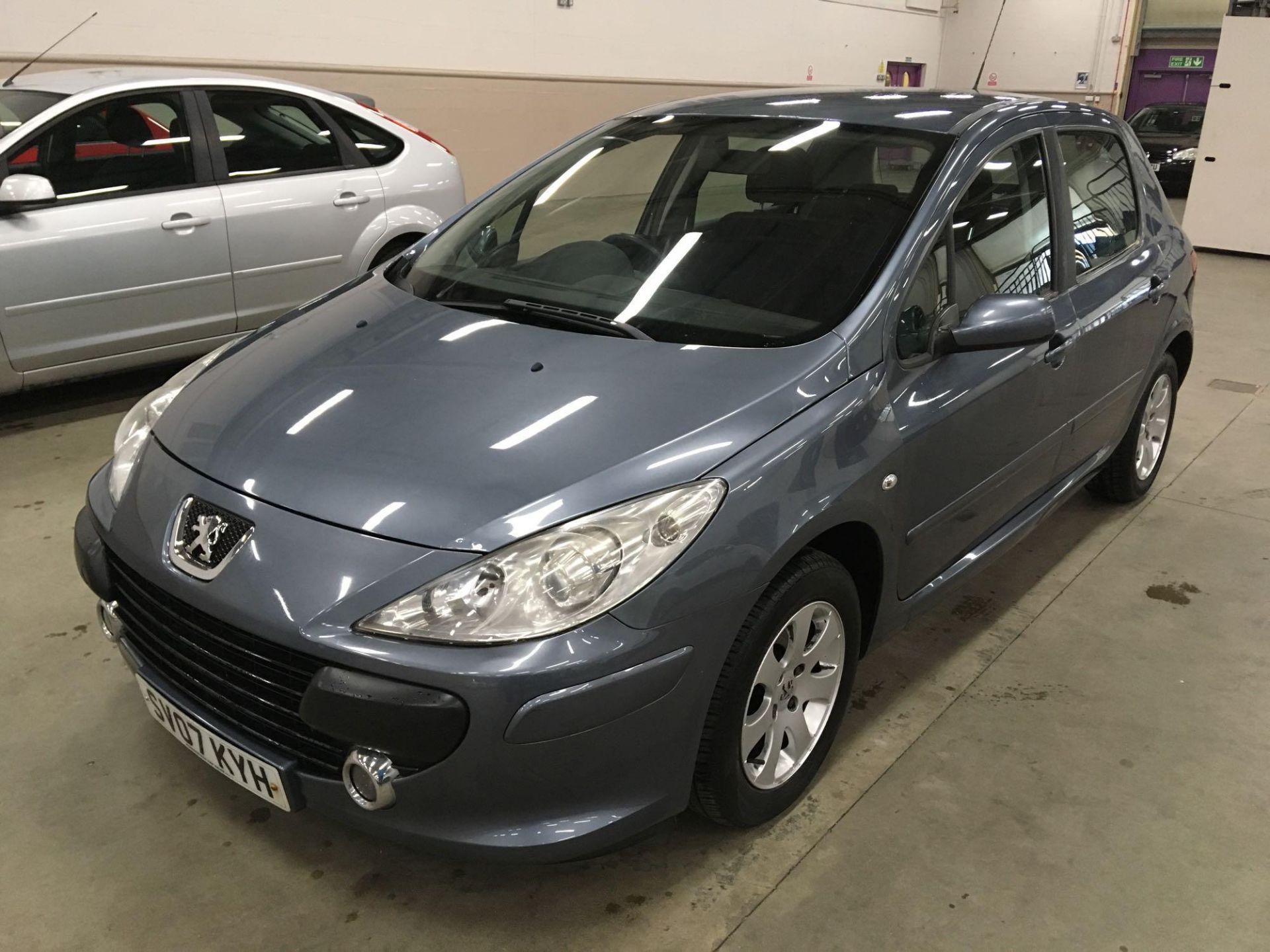 Peugeot 307 X-line - 1360cc 5 Door - Image 2 of 6