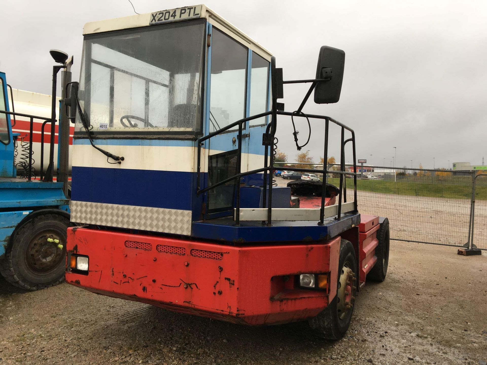 Valley Ledston - 5880cc 2 Door Truck - Image 2 of 4