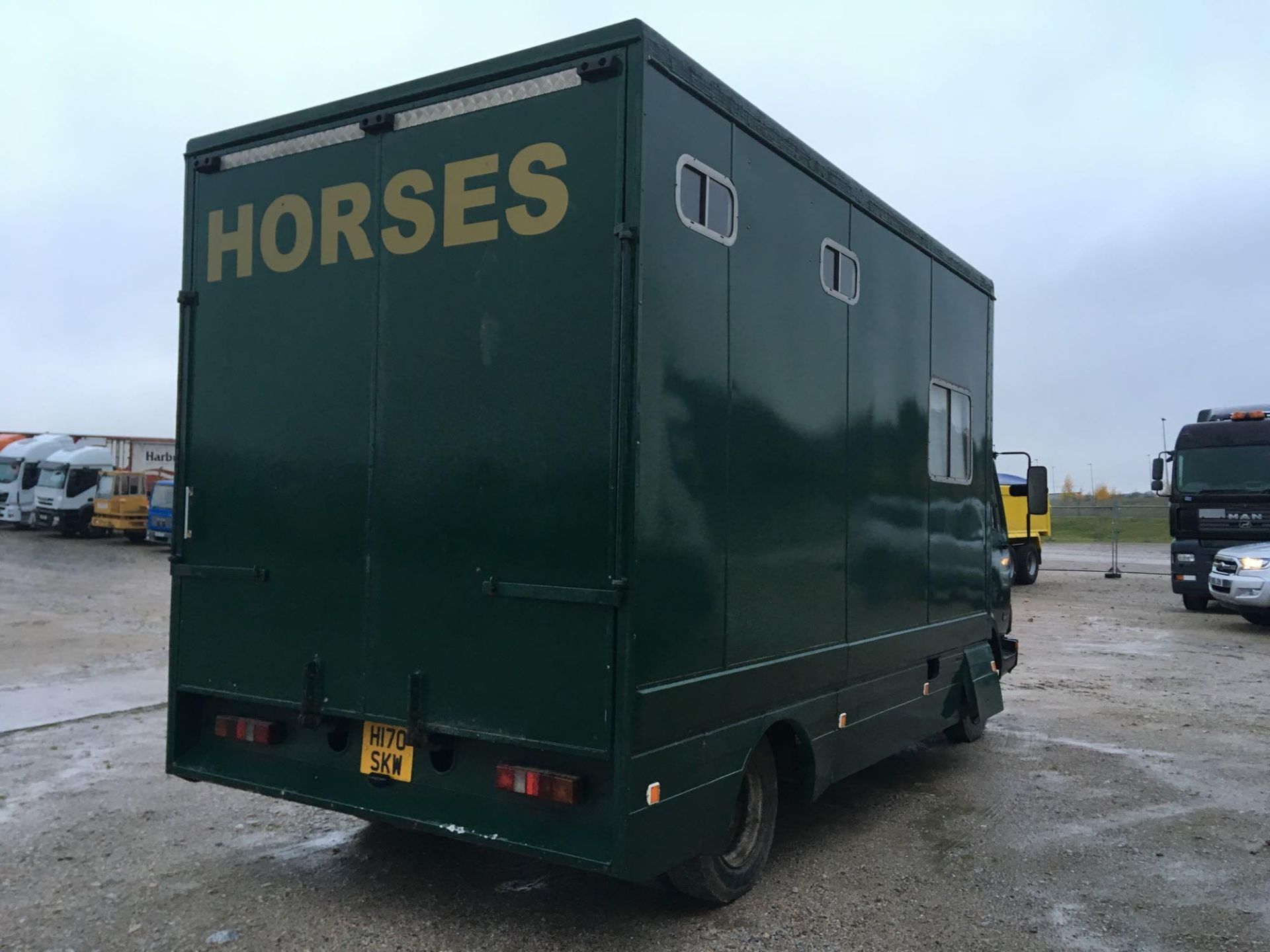 Leyland Roadrunner 8.13 - 0cc 2 Door Truck - Image 4 of 4