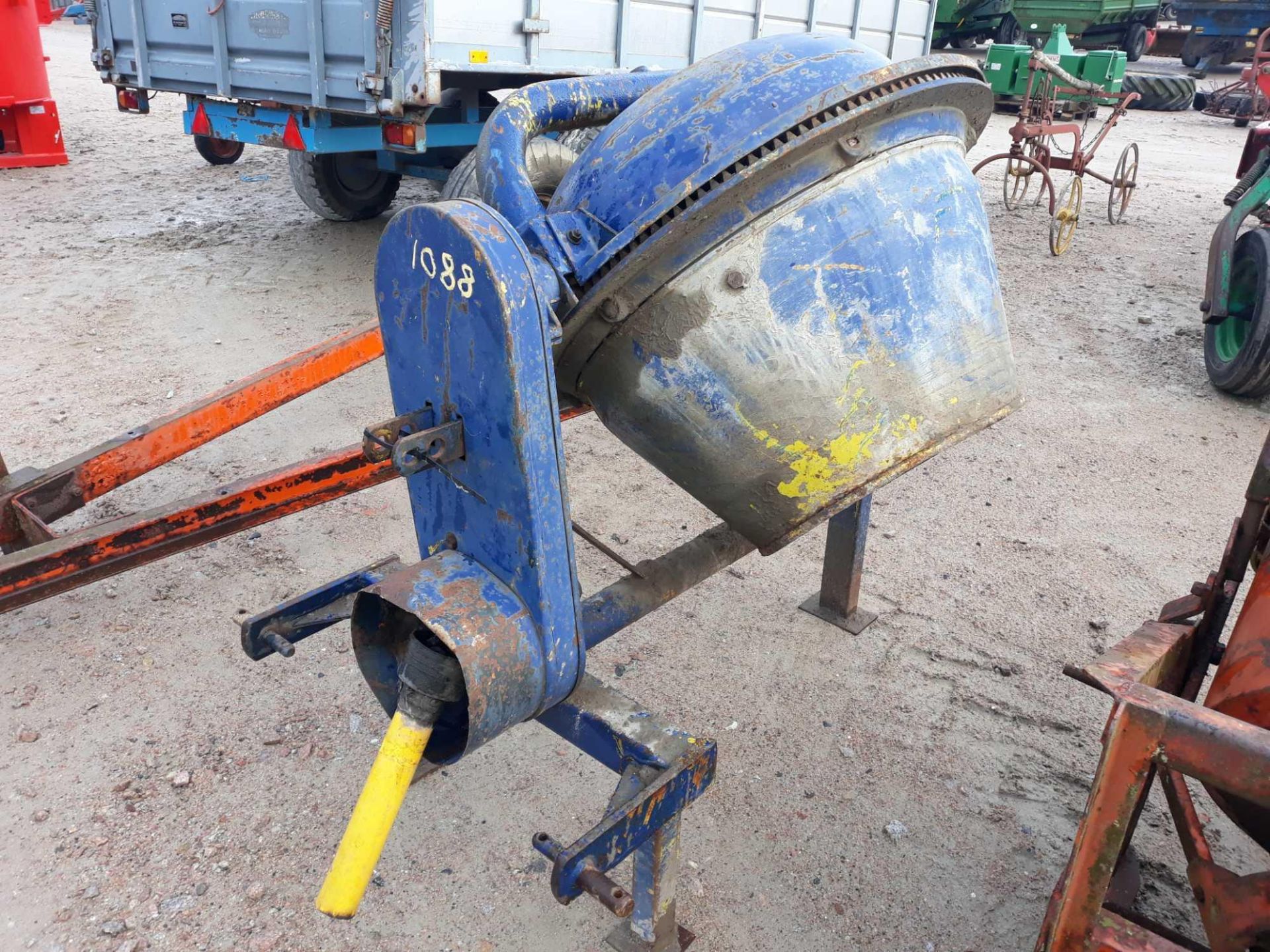 CEMENT MIXER (BLUE) WITH PTO