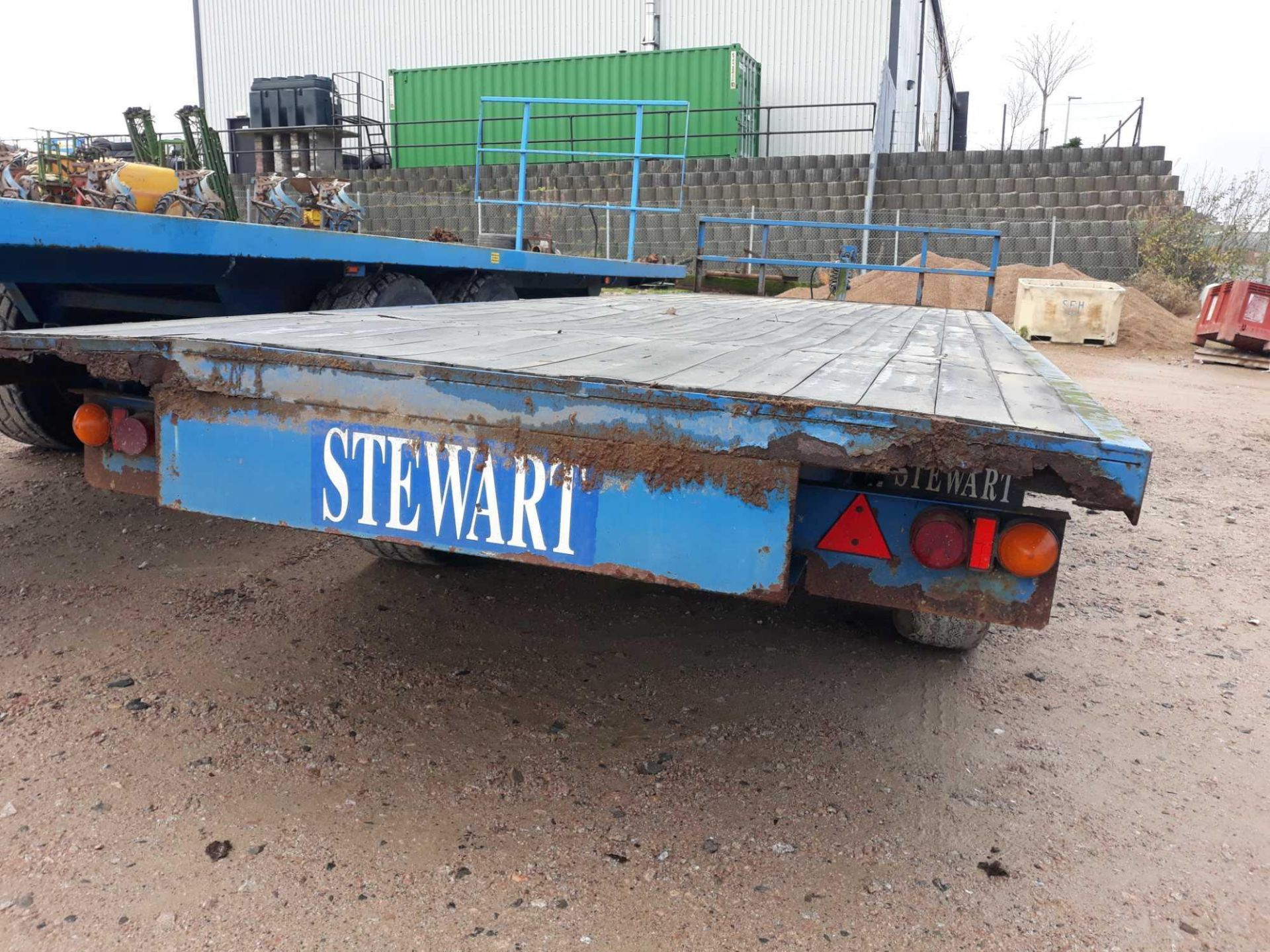 24 FT STEWART BALE CART - Image 2 of 2