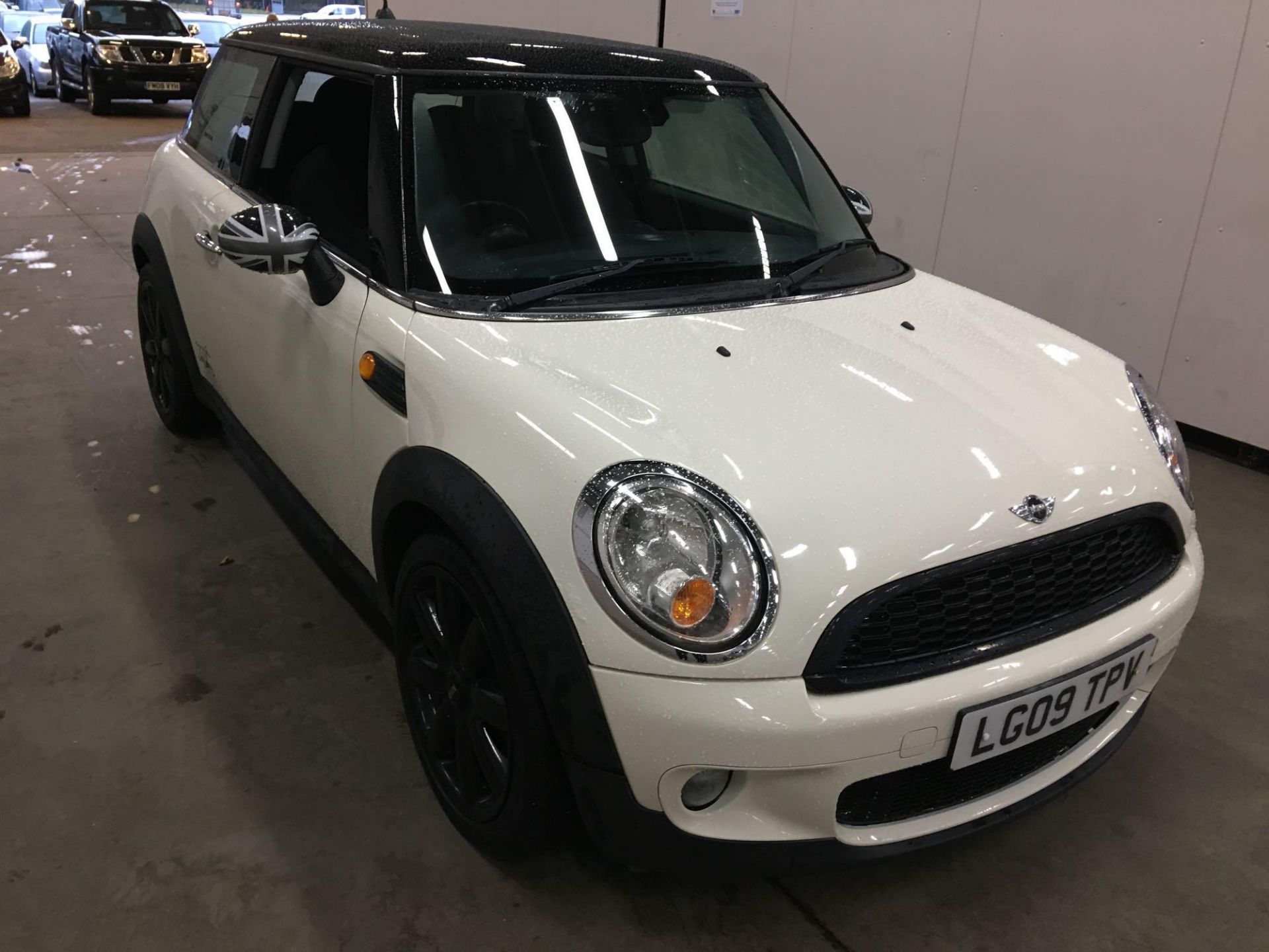 Mini Cooper - 1598cc 3 Door