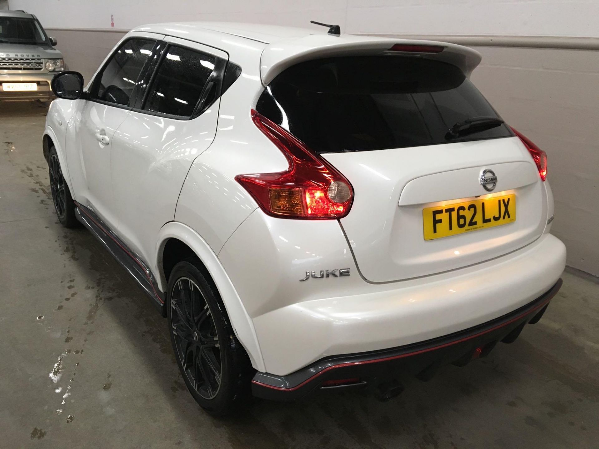 Nissan Juke Nismo Dig-t 4x4 Cvt - 1618cc 5 Door - Image 3 of 6