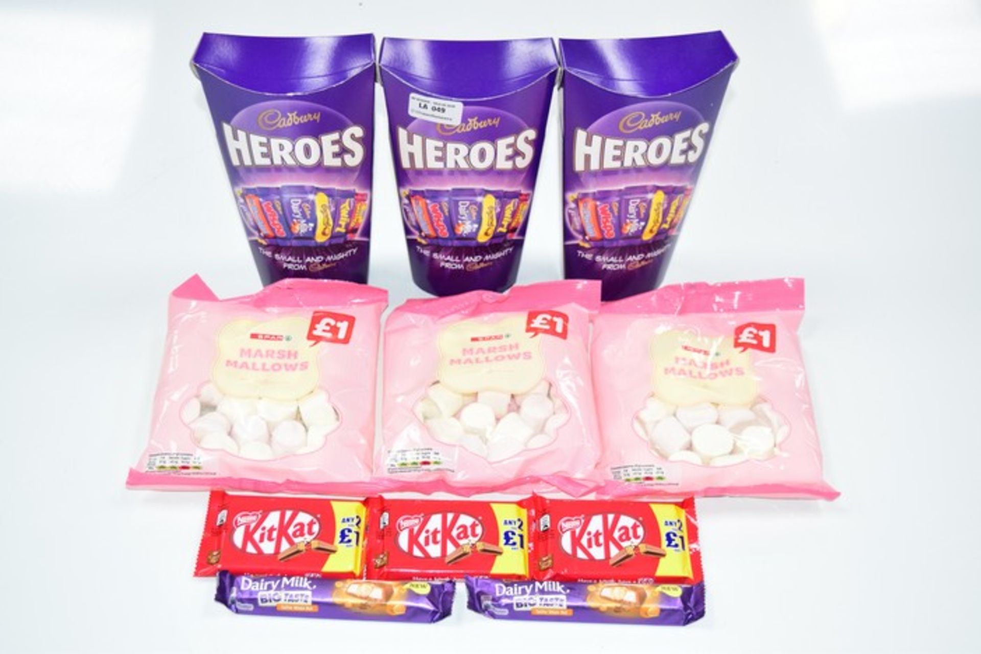 6 x BOXES OF HEROES CHOCOLATES COMBINED RRP £18 (SOLD PER ITEM) *PLEASE NOTE THAT THE BID PRICE IS