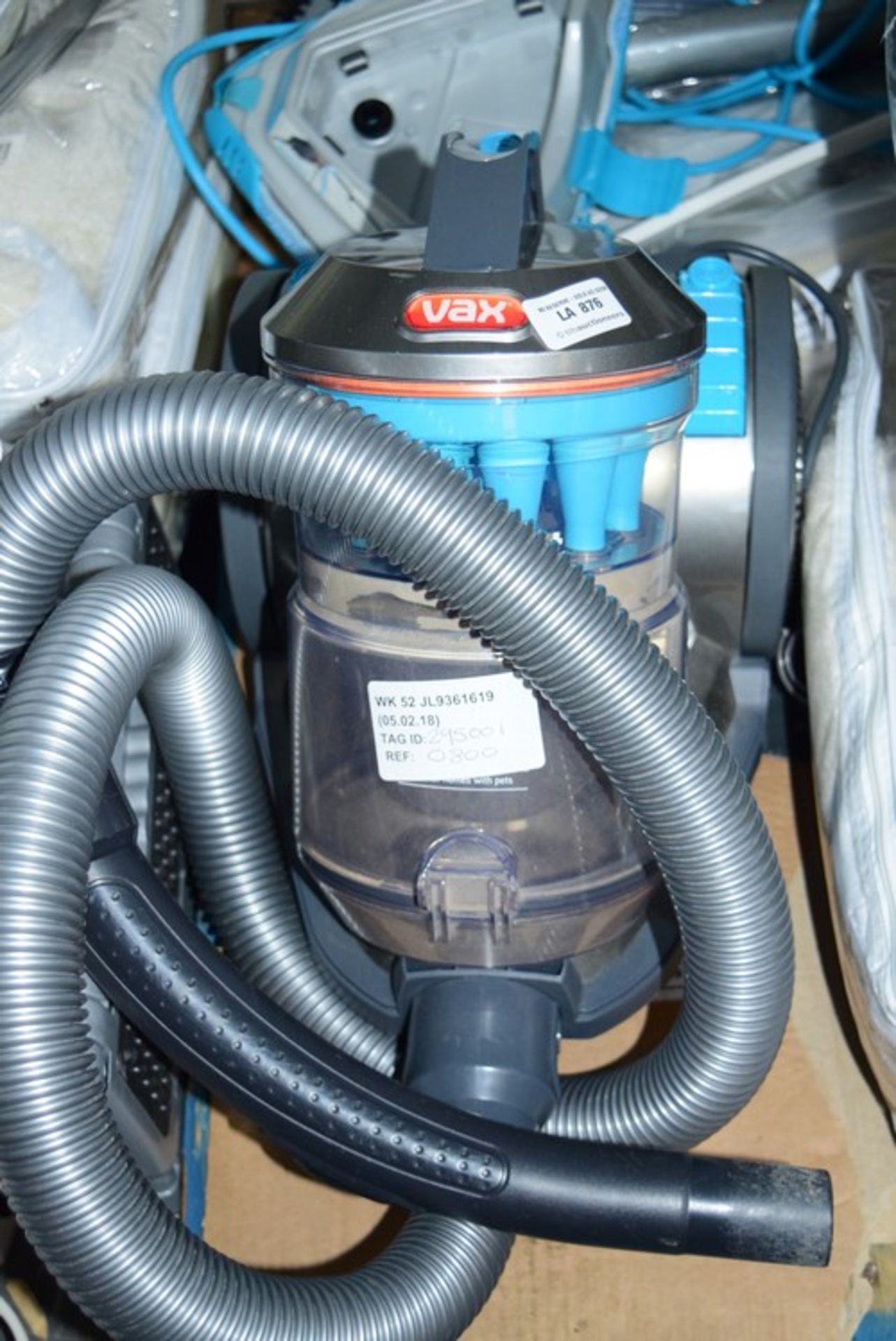 1 x VAX VACUUM CLEANER RRP £80 05.02.18 295001 *PLEASE NOTE THAT THE BID PRICE IS MULTIPLIED BY