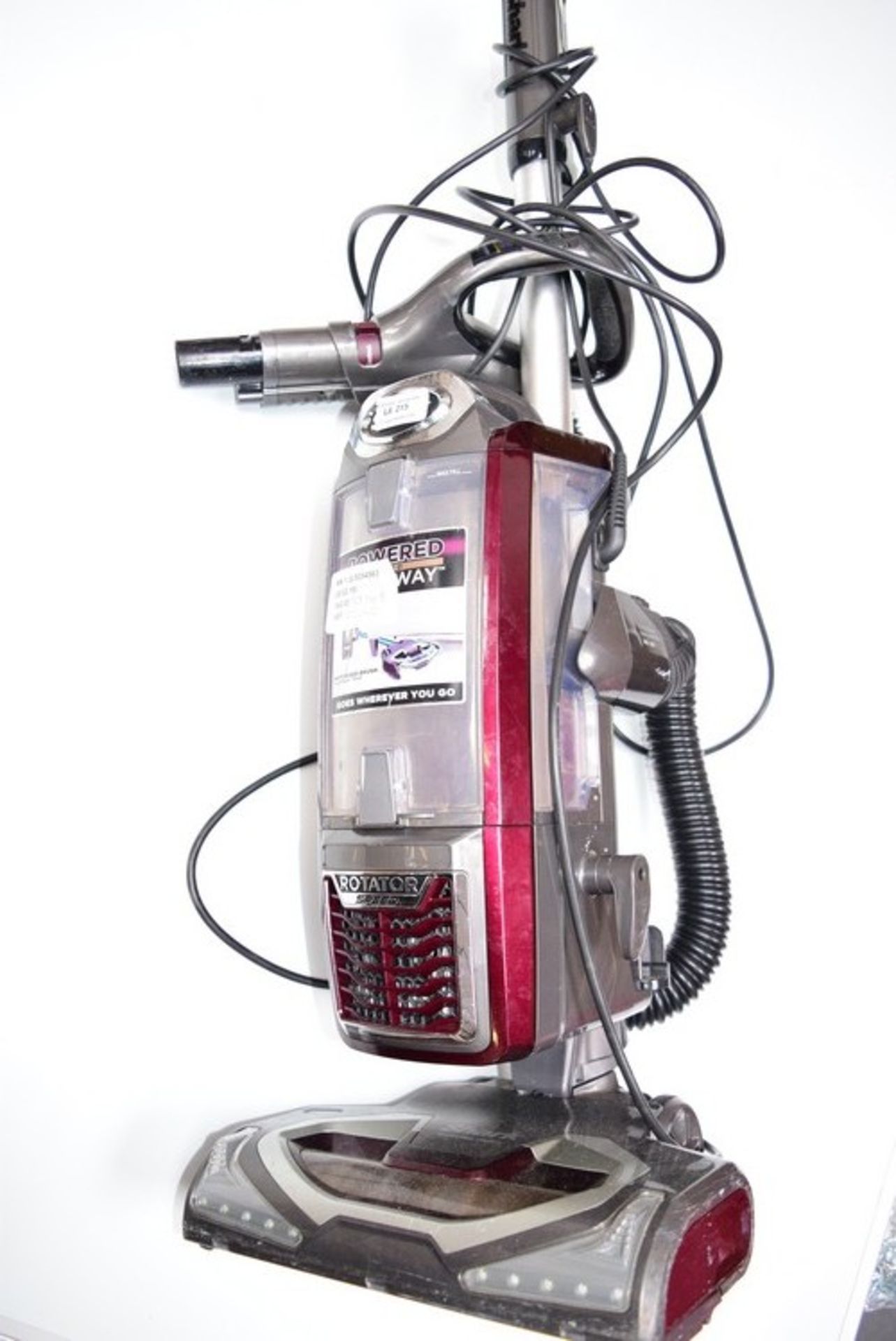 1 x SHARK LIFT AWAY UPRIGHT VACUUM CLEANER RRP £200 05.02.18 98148 *PLEASE NOTE THAT THE BID PRICE