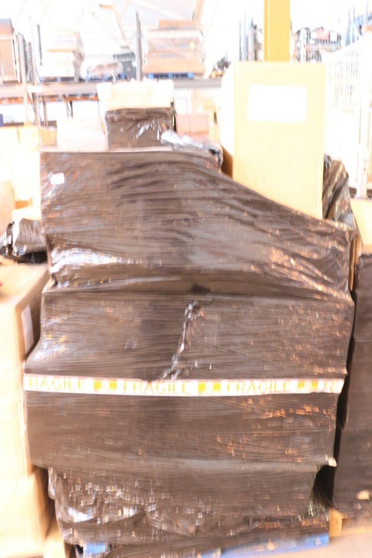 1X PALLET TO CONTAIN 14 ASSORTED PLUMBING ACCESSORIES TO INCLUDE FLUE PACKS AND OTHER COMBINED