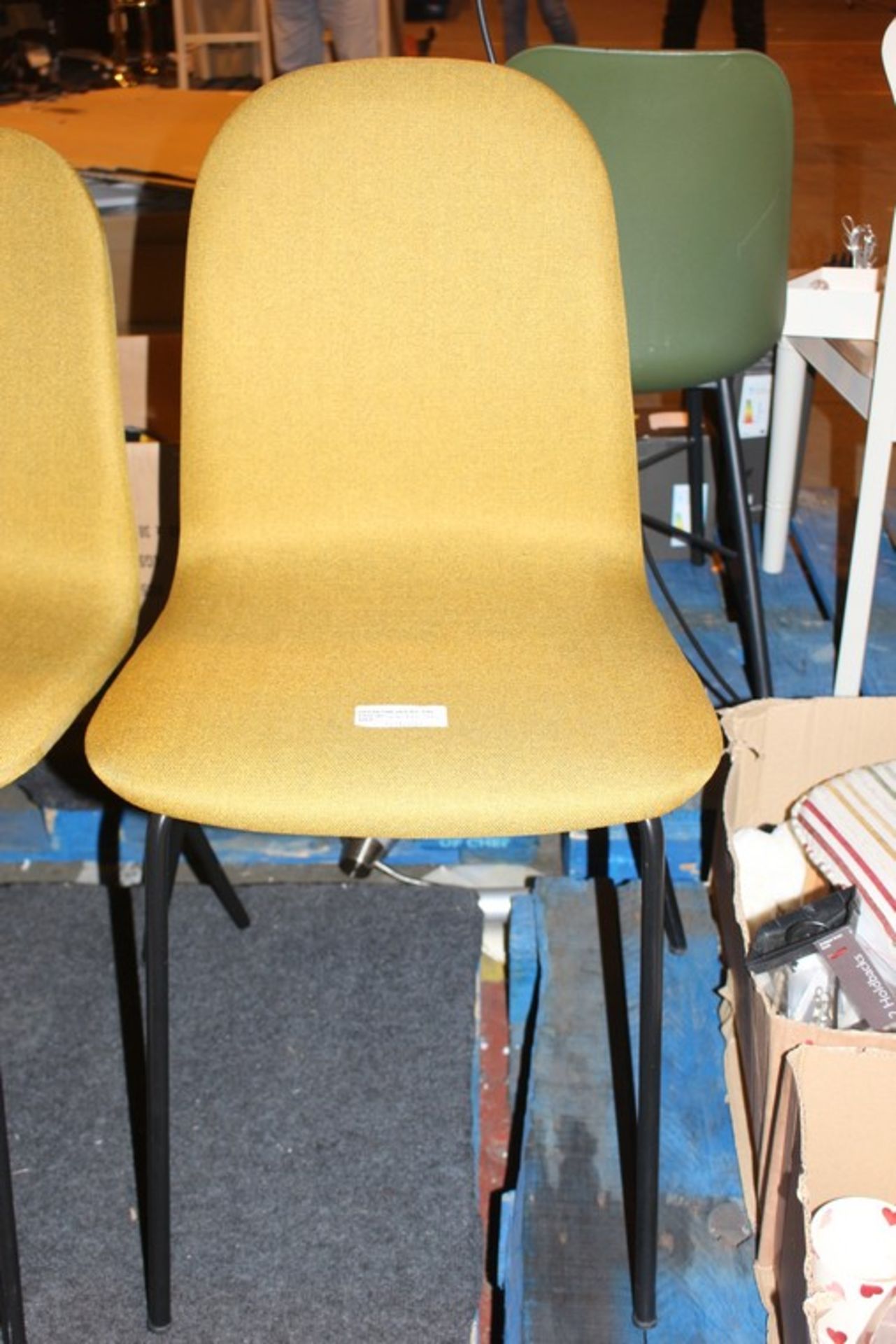 1 x FLUENT UPHOLSTERED DINING CHAIR RRP £160 (03.01.18) (4491136) *PLEASE NOTE THAT THE BID PRICE IS