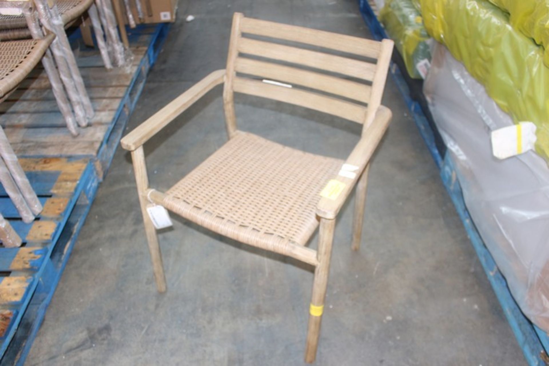 1 x ISLAY GARDEN DINING CHAIR (16.01.18) (82034602) (NO CUSHIONS) *PLEASE NOTE THAT THE BID PRICE IS