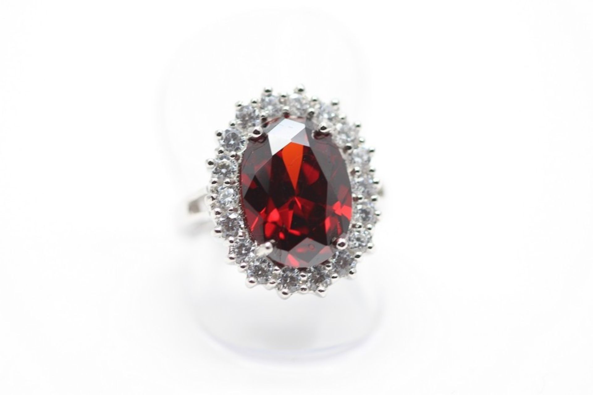 1 x BOXED BRAND NEW SOLID SILVER LADIES RING SET WITH A LARGE SIMULATED RUBY SURROUND BY AAA+