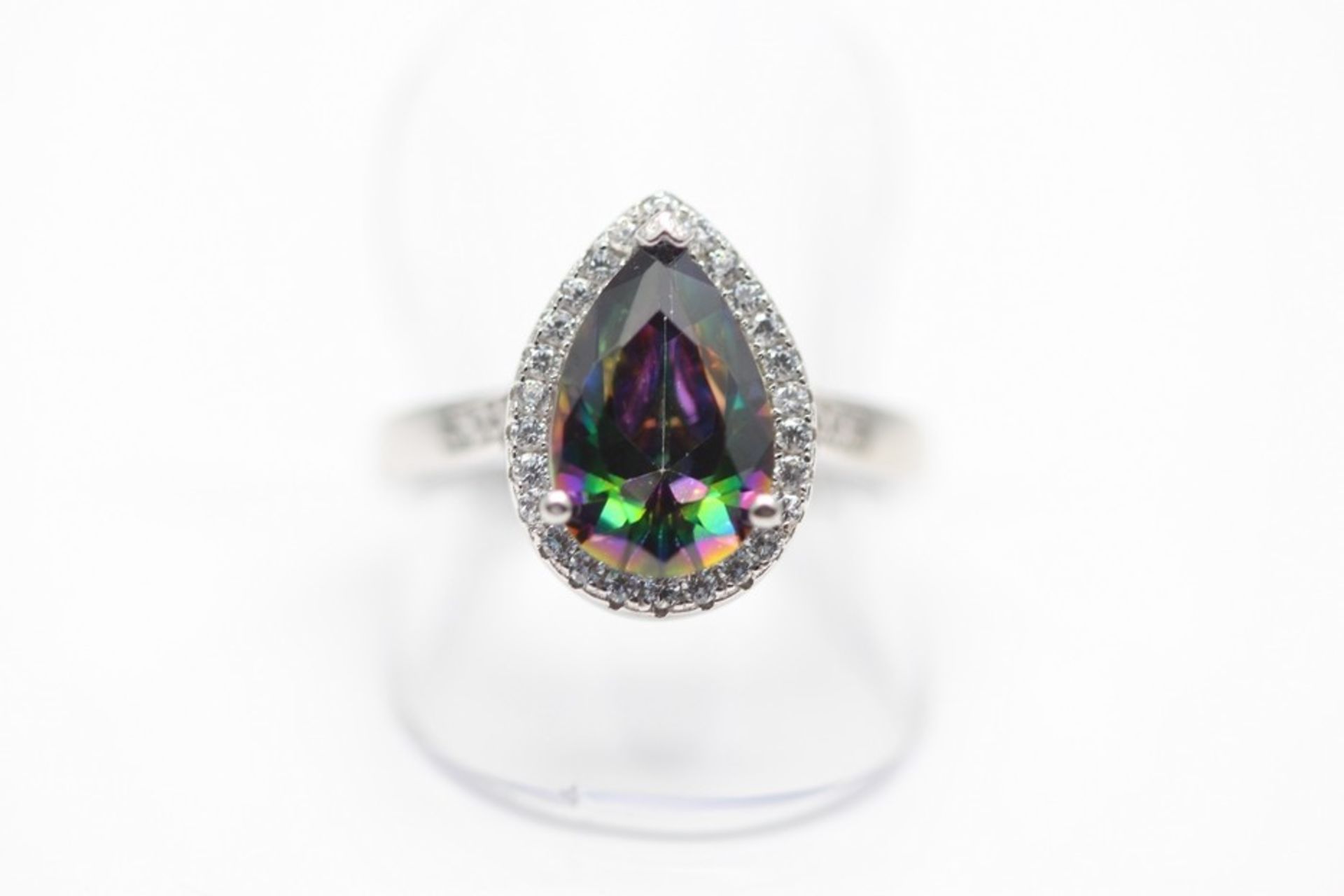 1 x BOXED BRAND NEW SOLID SILVER LADIES RING SET WITH A PEAR SHAPED MYSTIC TOPAZ CENTRE STONE